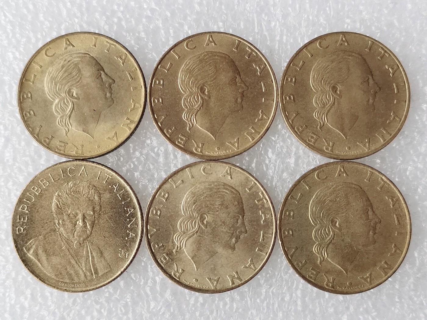 第一海外回流一元起拍收藏 散币专场 第69期 意大利200里拉 6枚 无重复