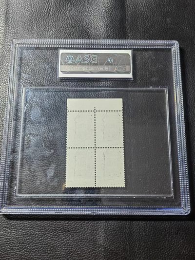 洪涛臻品批发群 精选邮票限时拍卖第1154期  特62机器8-6  数字+厂名  四方连  ASG90高分一组，小型张盒，四方连给90高分难度大，非常热门的品种，大盒内衬非常漂亮可以做摆件，喜欢不要错过