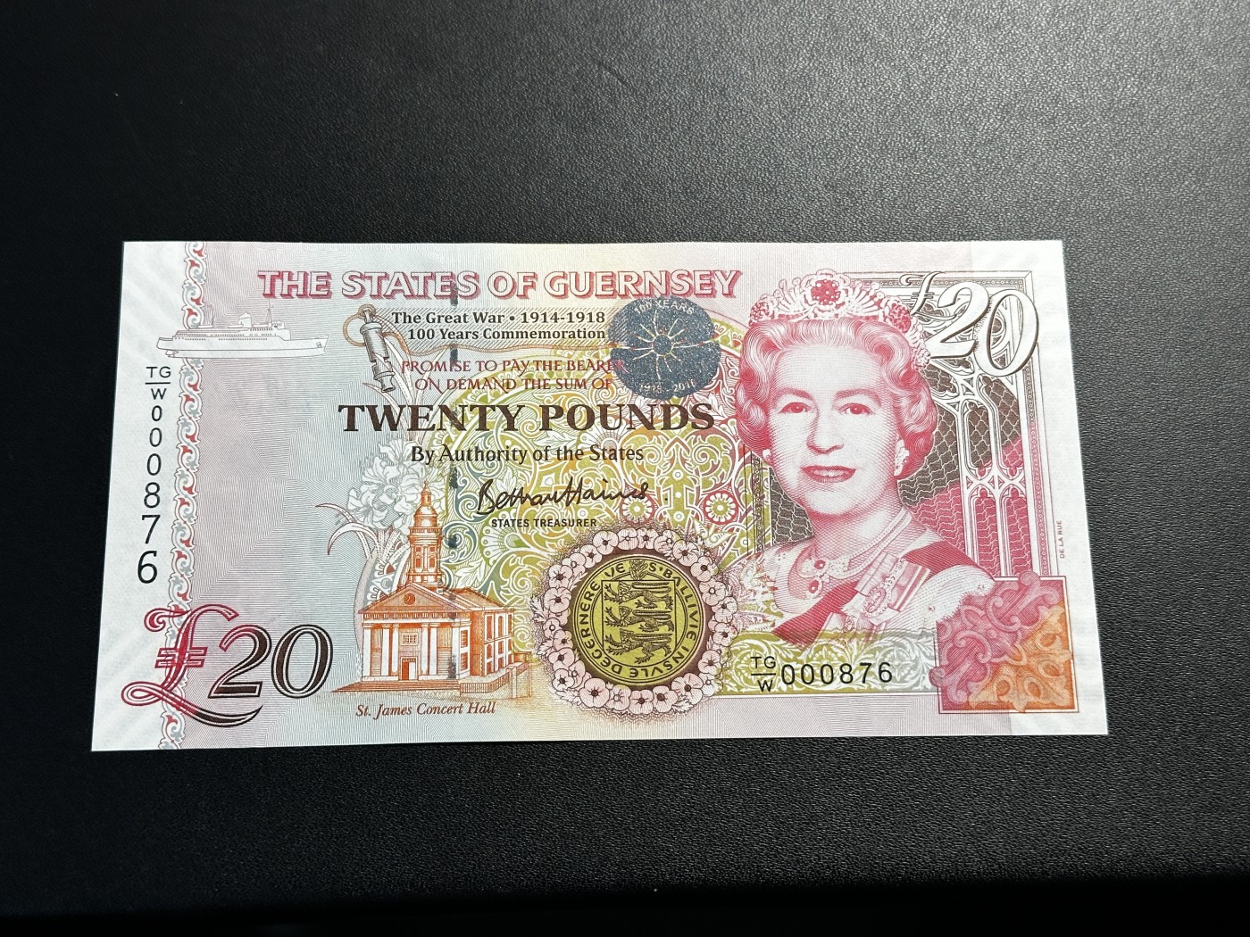 《外钞收藏家》第三百四十六期 2018年根西岛20镑 全新UNC 百位号 倒顺子