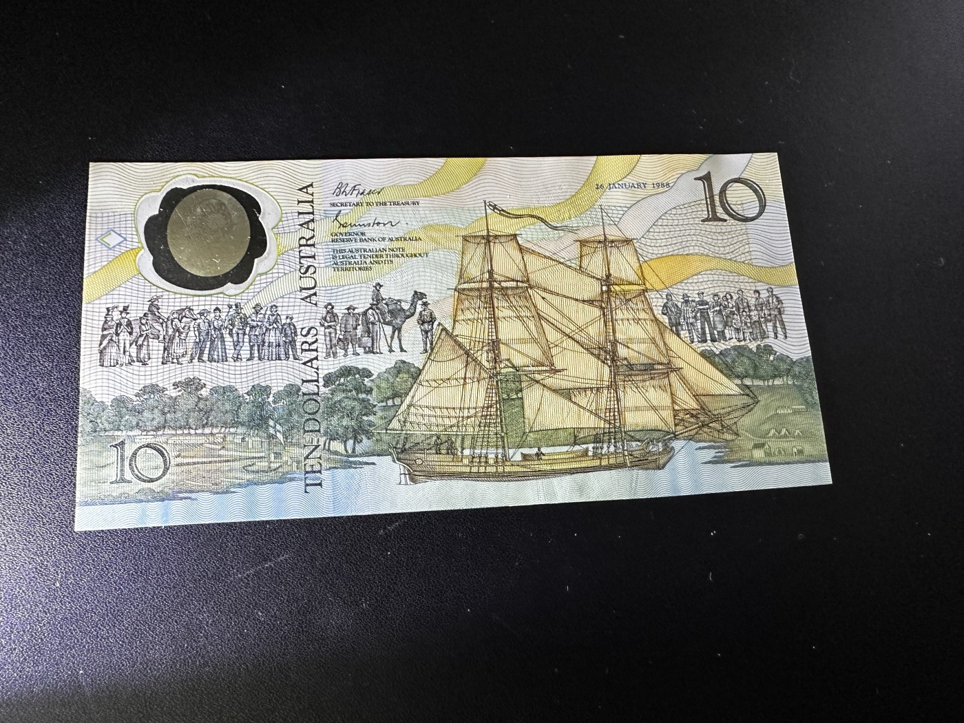 《外钞收藏家》第三百四十六期 1988年澳大利亚10元 AA冠 全新UNC