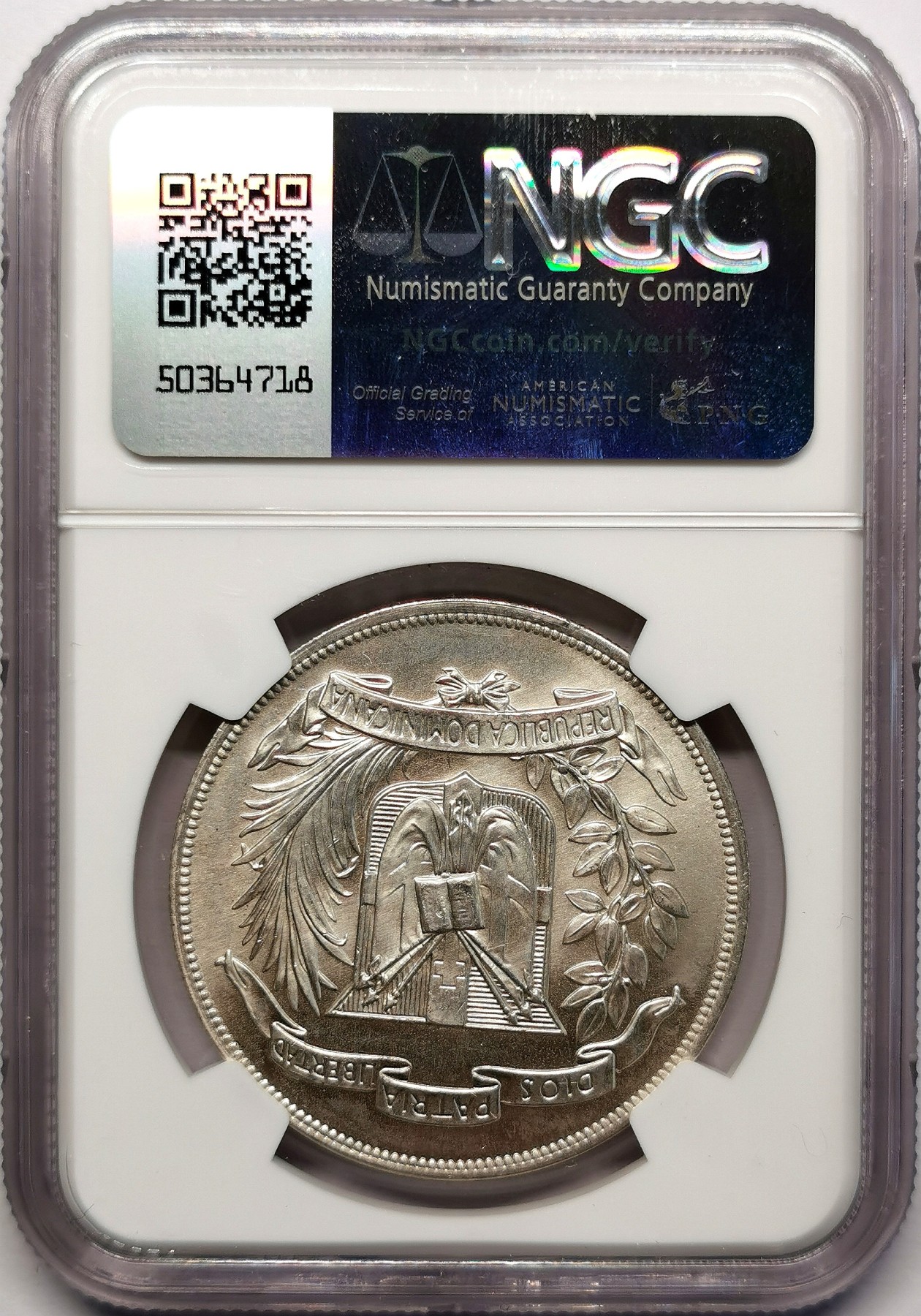 凡希社世界钱币微拍第二百六十二期 1974多米尼加中美洲运动会纪念比索大银NGC-MS66