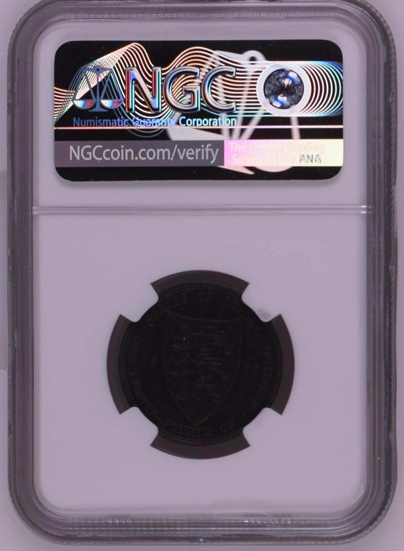 长老汇龙年精选第二场 1877H 泽西维多利亚1/24先令铜币，NGC AUC