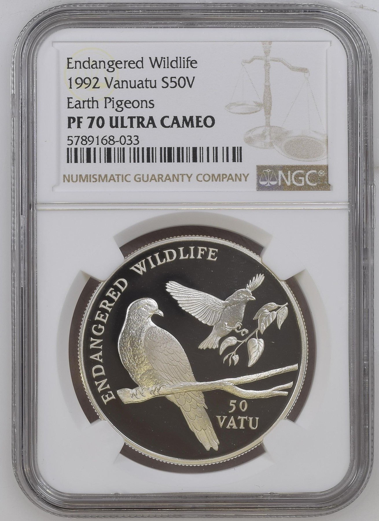 长老汇龙年精选第二场 1992 瓦努阿图濒危动物土鸽50瓦图精制银币，NGC PF70UC，唯一冠军分
