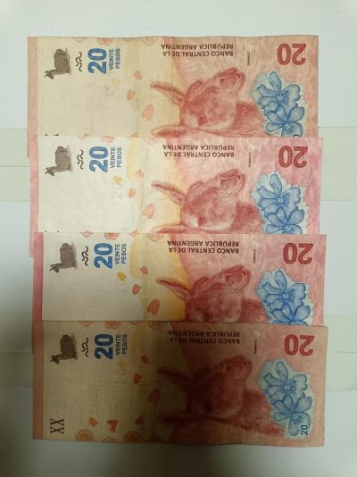 【20230310】非全新纸币第120场 - 阿根廷20比索4张纸币