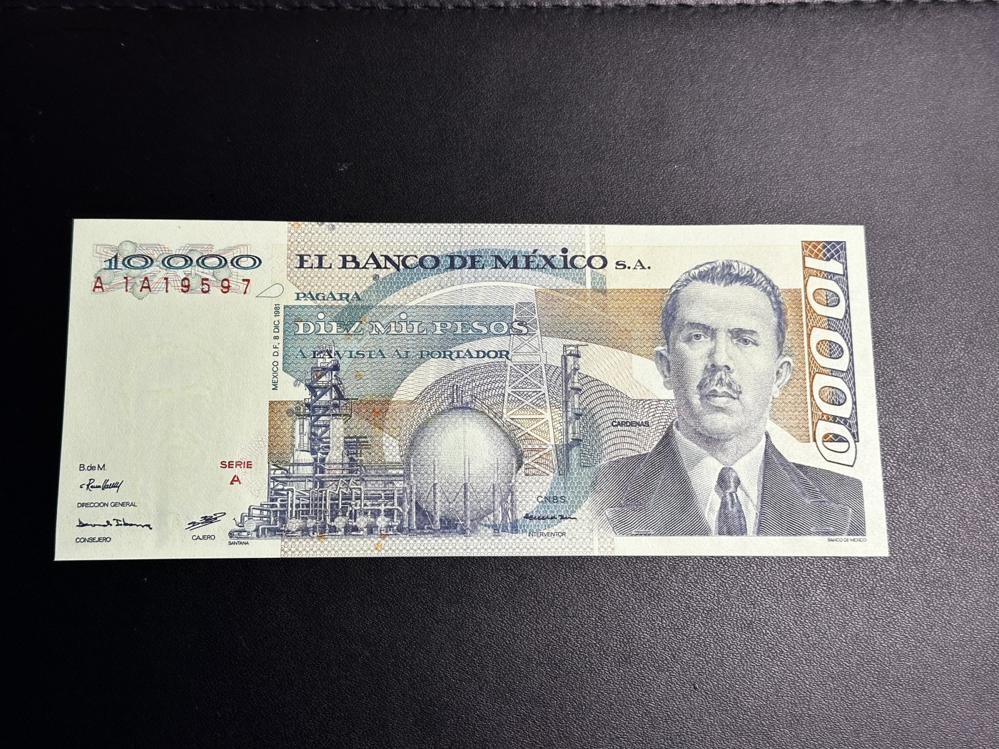 《外钞收藏家》第三百四十六期 1981年墨西哥1万比索 全新UNC