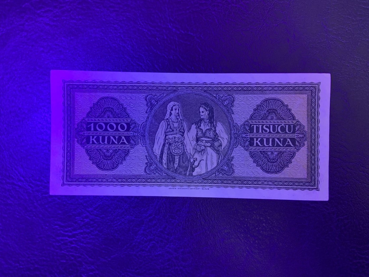 收藏联盟Quantum Auction 第329期拍卖  克罗地亚1943年1000库纳 品相UNC-  边角有瑕疵 捷德代印
