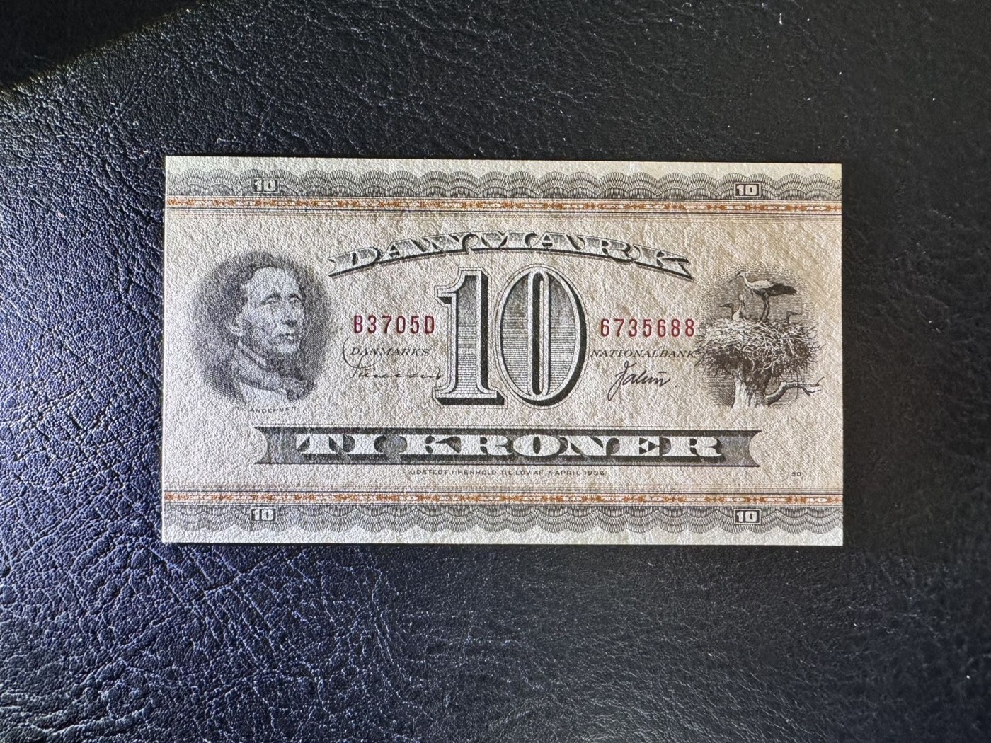 收藏联盟Quantum Auction 第329期拍卖  丹麦1970年10克朗 品相全新UNC 号码无4尾88 童话大师安徒生