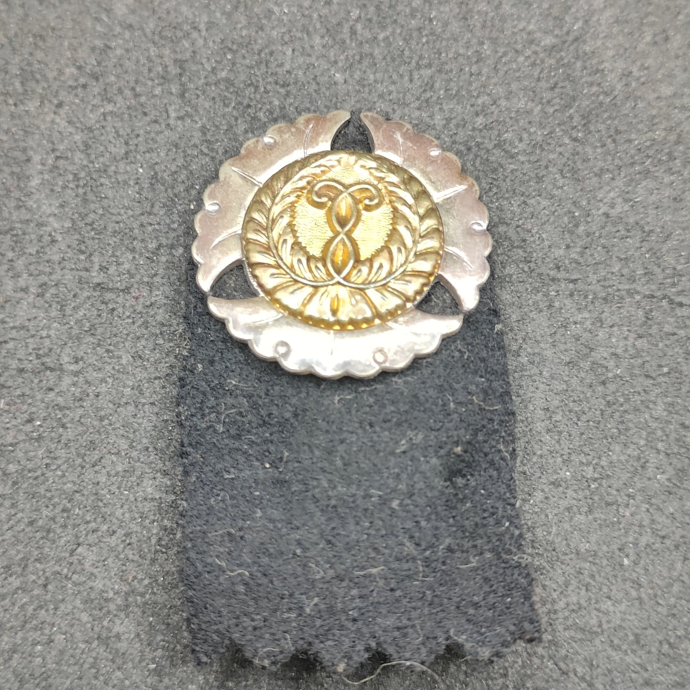 全场0元起拍 第138期 咸鱼国勋章拍卖专场 3月13日（周三）下午6：00开始 日本战时本山讲徽章