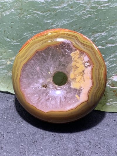 精美亚光高玉化冰飘心战国红玛瑙手工俏色巧雕富贵有余平安扣一个 - 精美亚光高玉化冰飘心战国红玛瑙手工俏色巧雕富贵有余平安扣一个