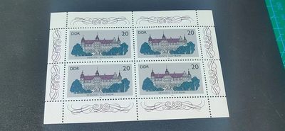 德国邮票专场，都是小型张、小全张 - 德国邮票小版票一张，1986年发行，东德宫殿小版票，品相如图