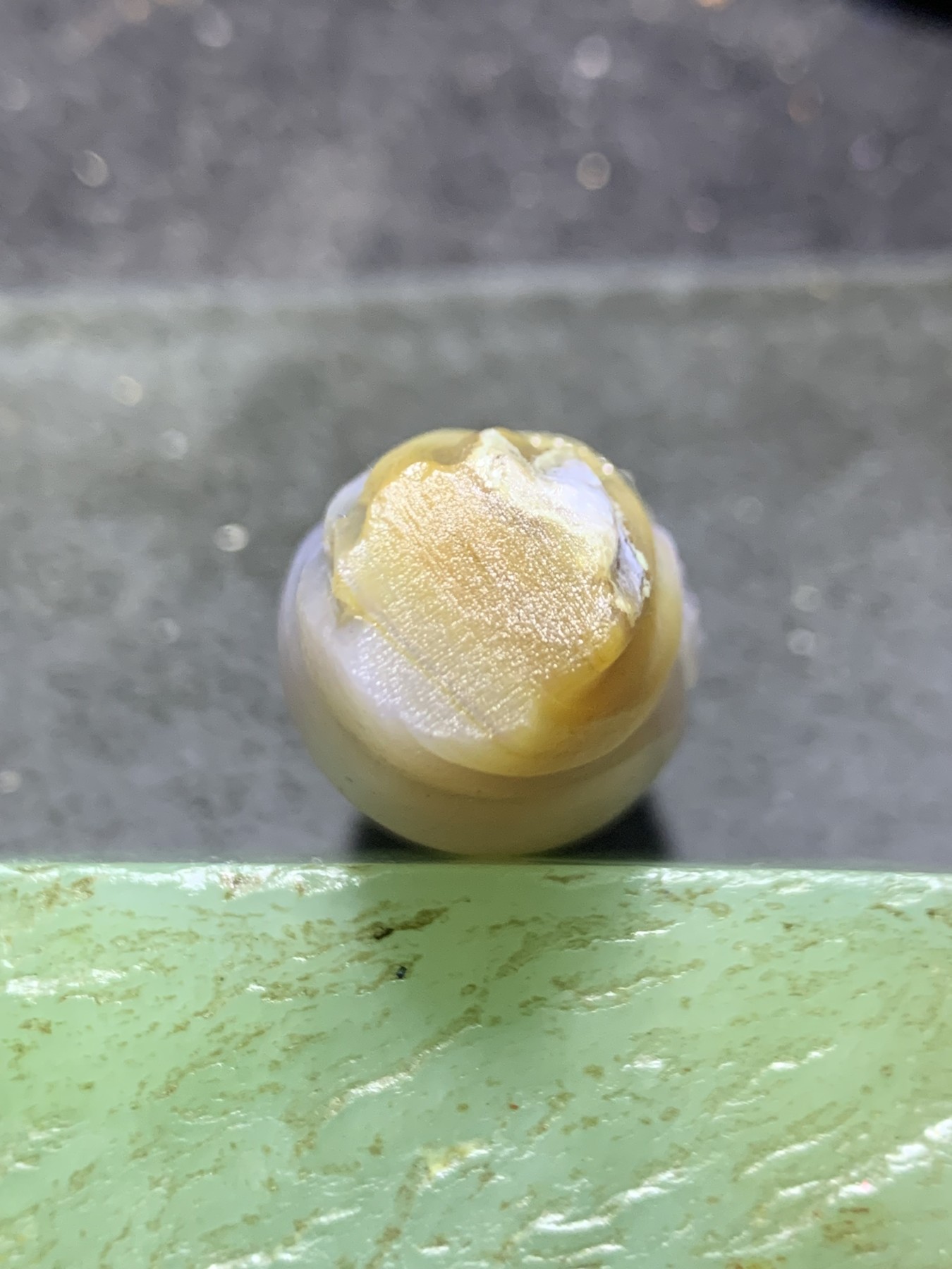 精美亚光高玉化巴西玛瑙手工俏色巧雕富贵有鱼吊坠（把件）一个