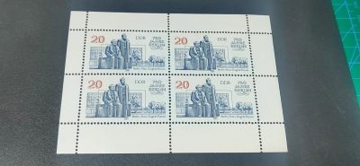 德国邮票拍场，都是小全张、小型张 - 德国邮票小版票一张，1987年发行，东德柏林建城750周年城市建筑雕塑小版票，品相如图
