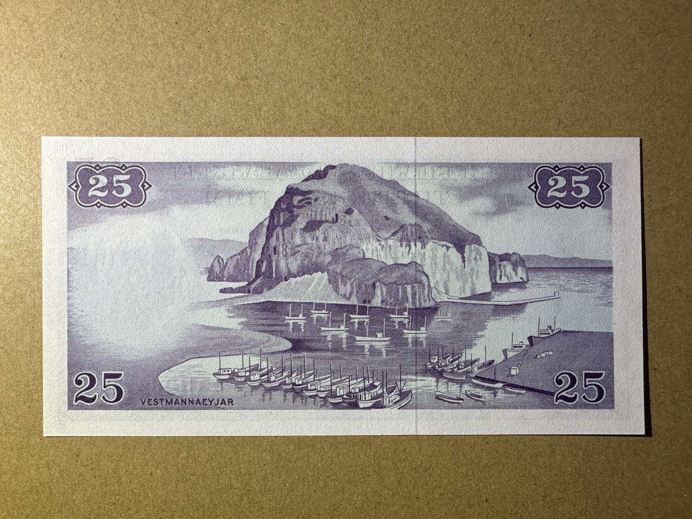 《张总收藏》140期-外币精品荟萃 冰岛25克朗 UNC 1957年初版 冰岛首席大法官斯蒂芬森