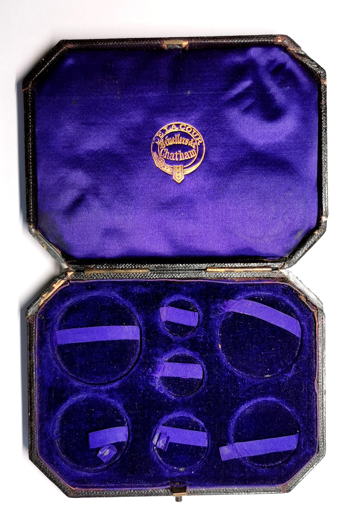 凡希社世界钱币微拍第二百六十二期 1887英国老维高冠加冕纪念流通版七枚套AU-UNC附皮质绒盒！