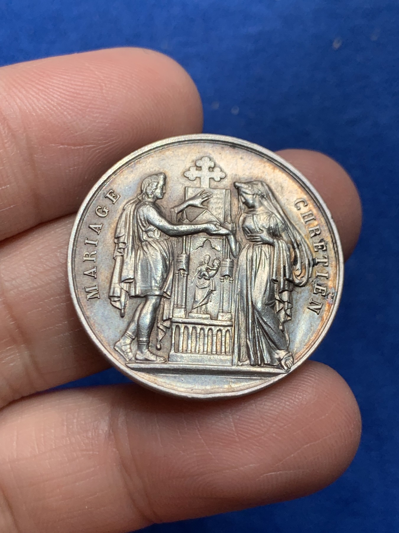 《竞宝斋》第245场-周日，周一 ，周二3场连拍 (全场包邮) 法国银质婚章 30.4mm 11.9克 丰饶角边铭银标