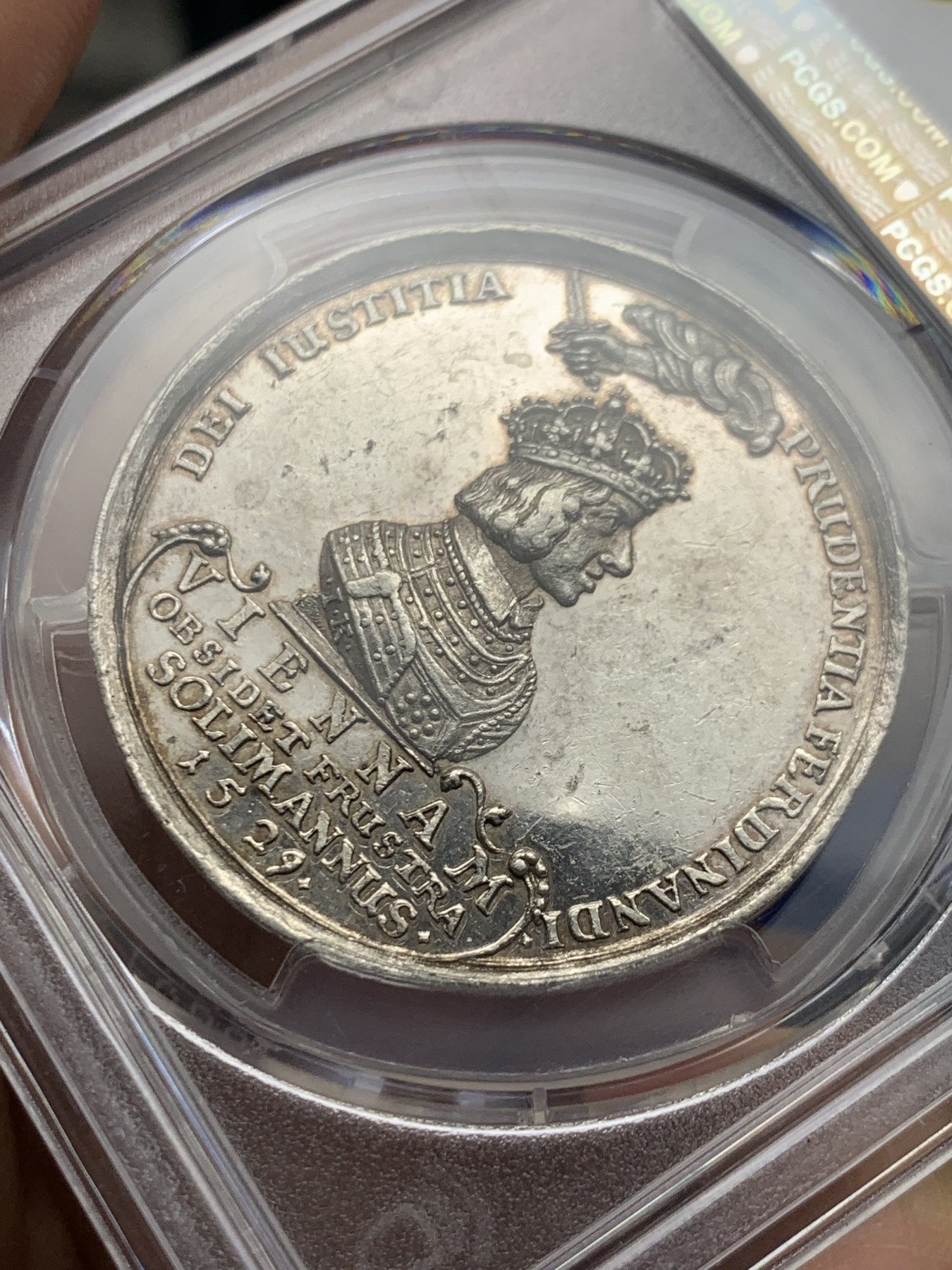 《竞宝斋》第245场-周日，周一 ，周二3场连拍 (全场包邮) PCGS AU55 神罗1683年击败奥斯曼解放维也纳银章 费迪南一世头顶全能之剑 利奥波德头顶全能之眼 设计巧妙 传世三百余年 波多茨基名家旧藏