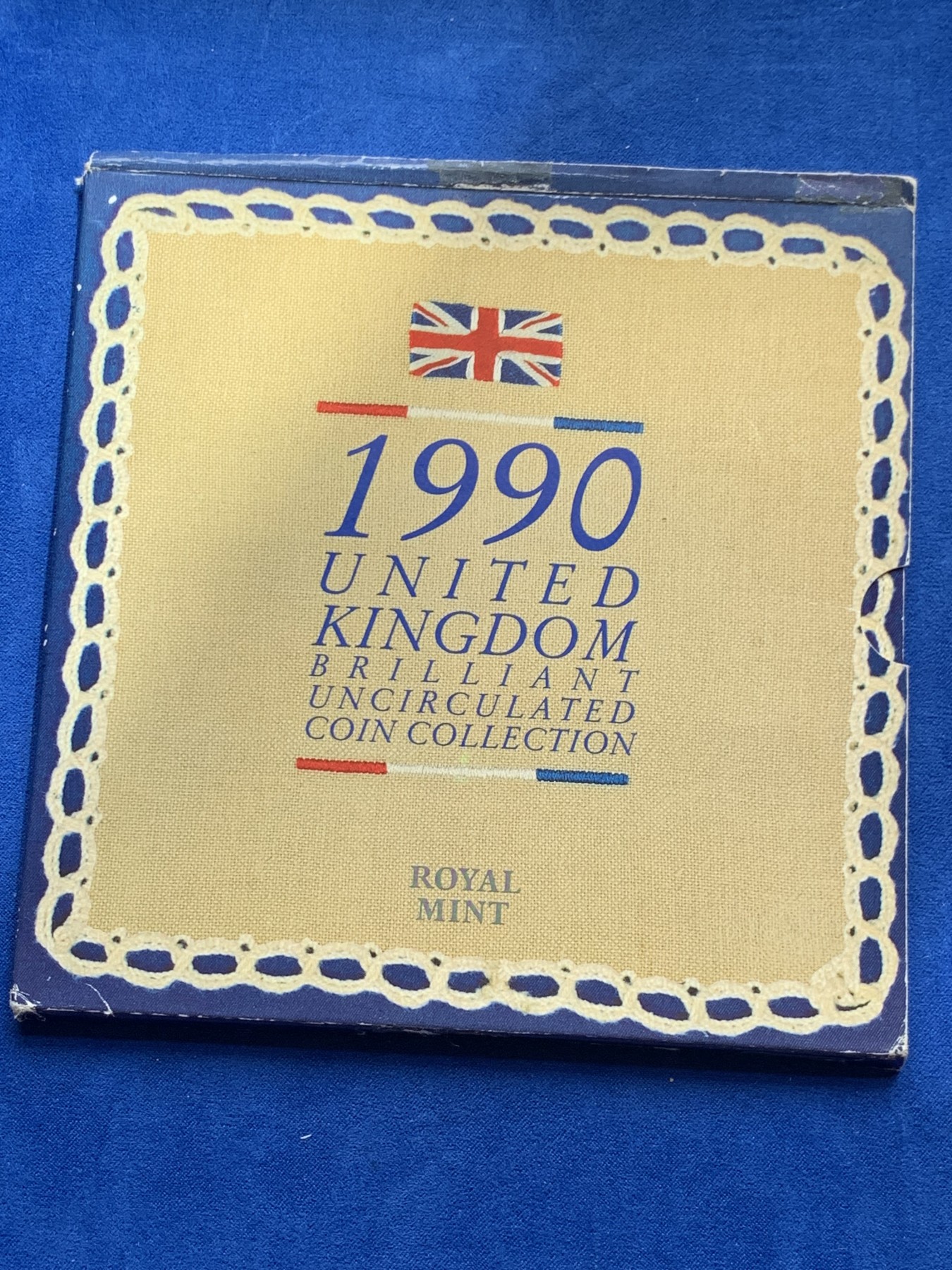 《竞宝斋》第245场-周日，周一 ，周二3场连拍 (全场包邮) 英国1990年硬币套装，共8枚