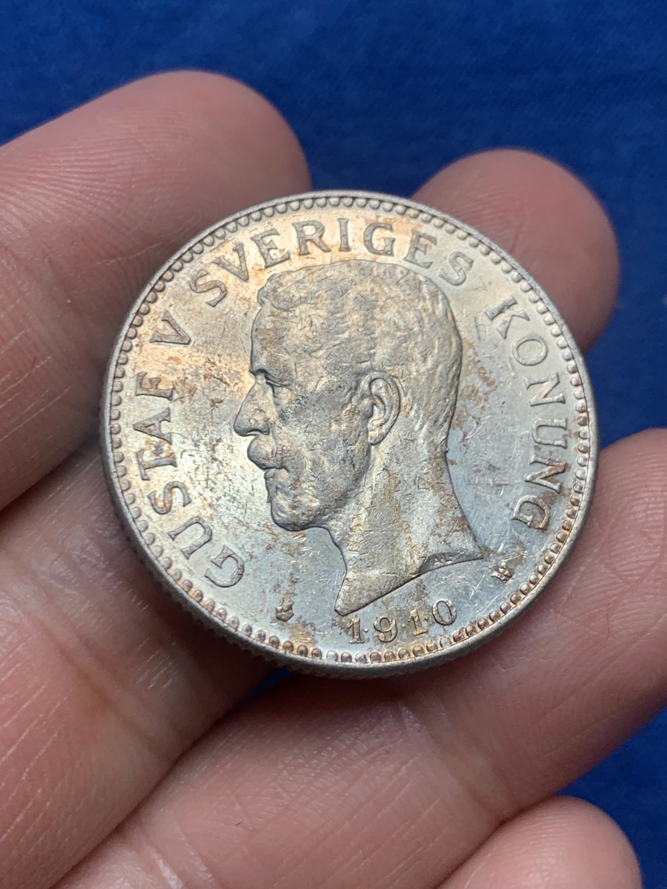 《竞宝斋》第245场-周日，周一 ，周二3场连拍 (全场包邮) 瑞典1910年2克朗银币