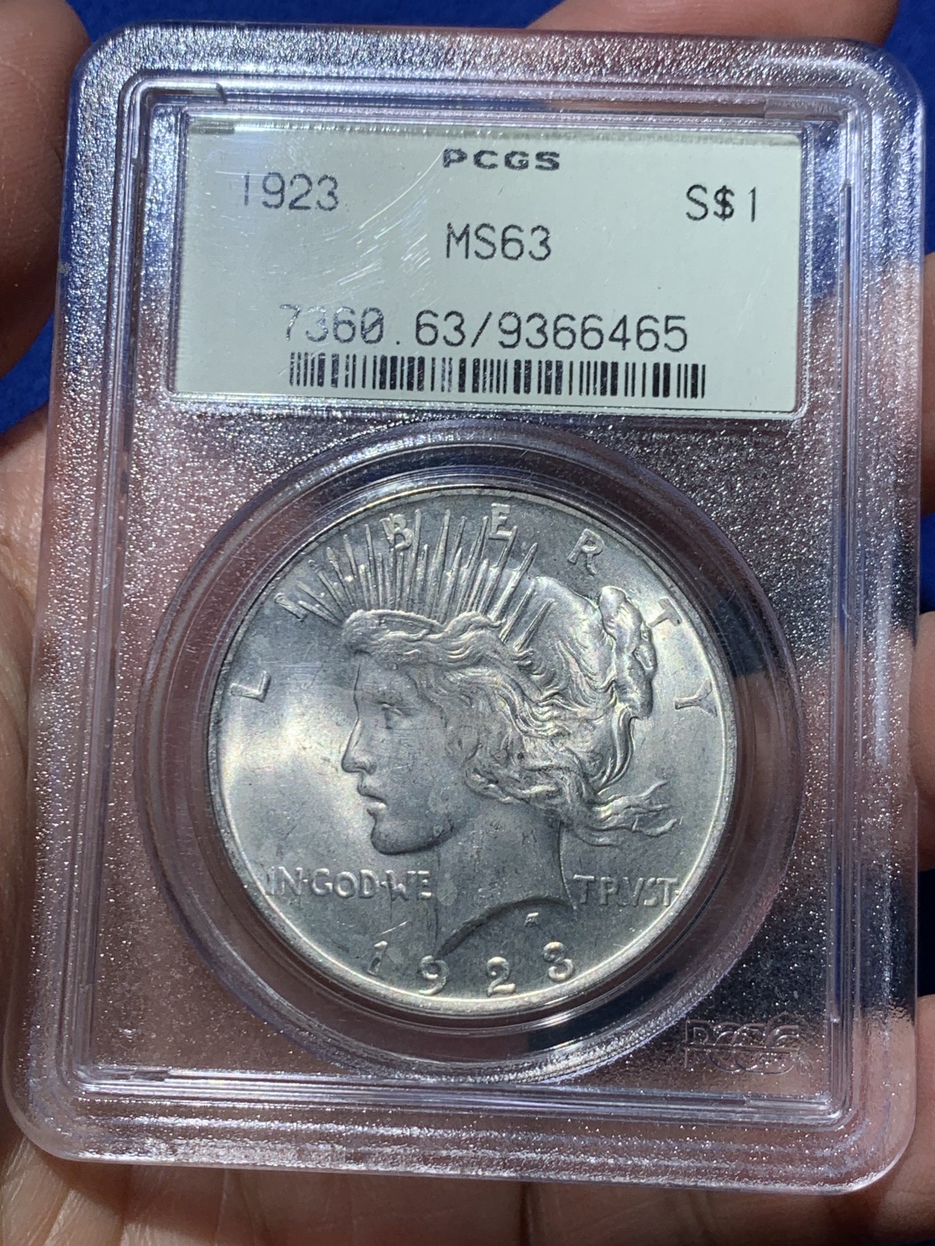 《竞宝斋》第245场-周日，周一 ，周二3场连拍 (全场包邮) PCGS-MS63 美国1923和平1元银币 90-93年老绿盒  严评 30多年的老盒本身也是收藏品