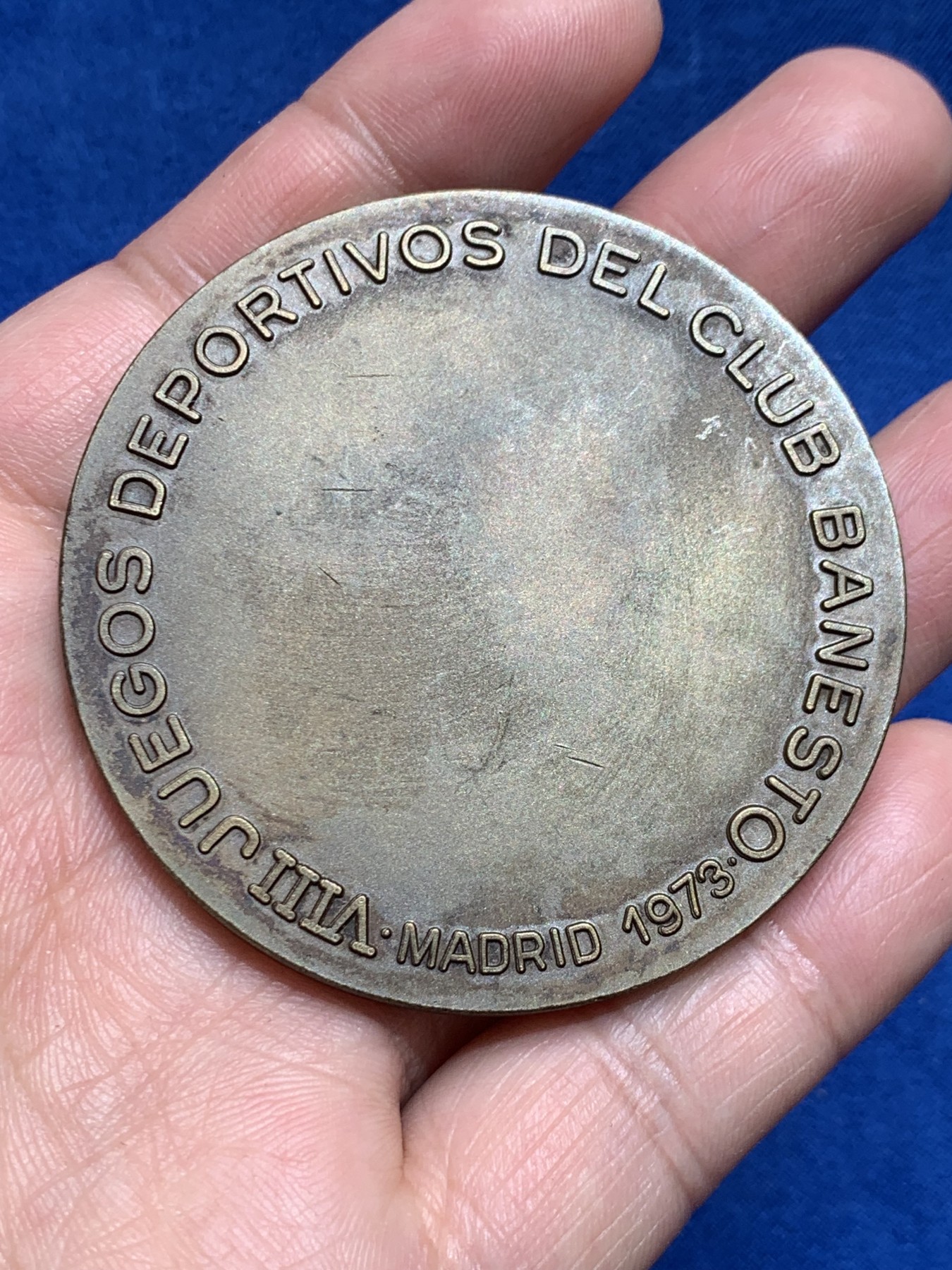 《竞宝斋》第245场-周日，周一 ，周二3场连拍 (全场包邮) 芬兰1973年乒乓球铜章 59mm 88.7克