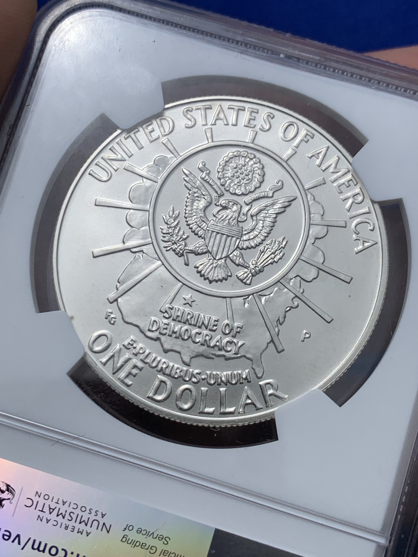 《竞宝斋》第245场-周日，周一 ，周二3场连拍 (全场包邮) NGC MS69 美国1991年P版总统山1美元大银币