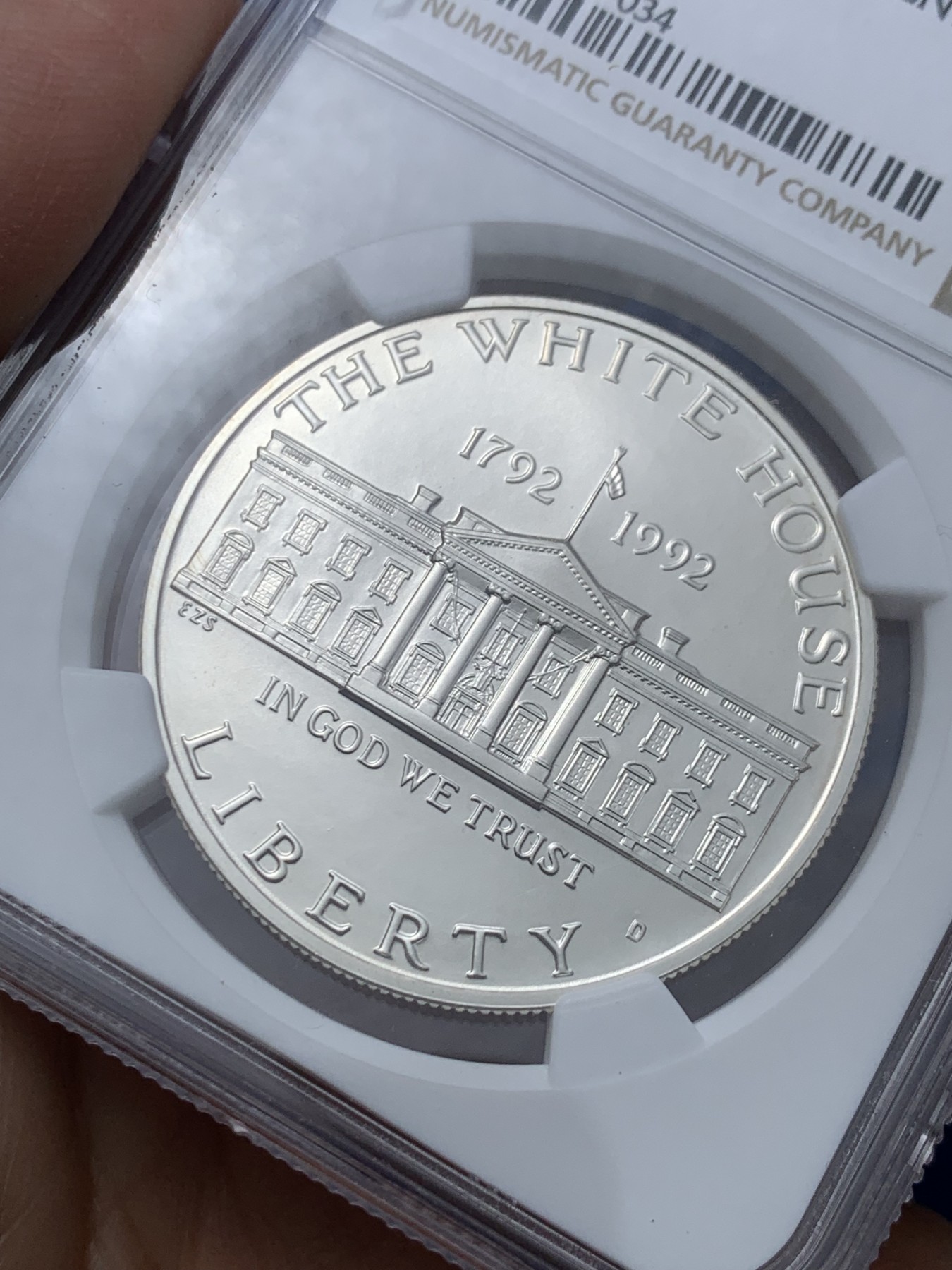 《竞宝斋》第245场-周日，周一 ，周二3场连拍 (全场包邮) NGC MS69 美国1992年D版白宫1美元大银币