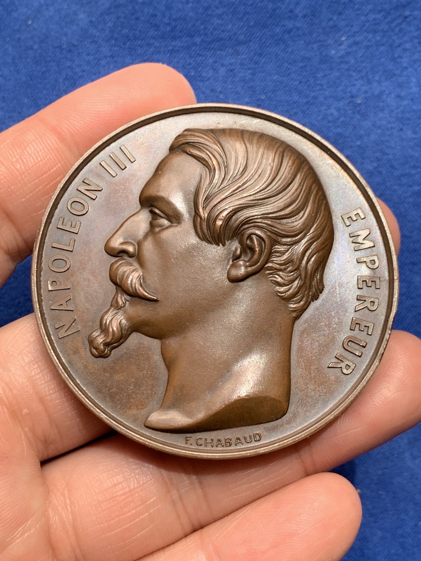 《竞宝斋》第245场-周日，周一 ，周二3场连拍 (全场包邮) 1854年法兰西第二帝国拿破仑三世大铜章 霍乱题材 直径56.5mm 重量98.86克 底板无比丝滑 难得一见！