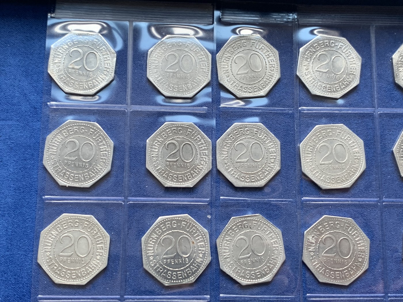 《竞宝斋》第245场-周日，周一 ，周二3场连拍 (全场包邮) 德国紧急状态纽伦堡电车代币 1920年代用币大全套 45枚八角20芬尼铝币 全套UNC好品，十分少见！