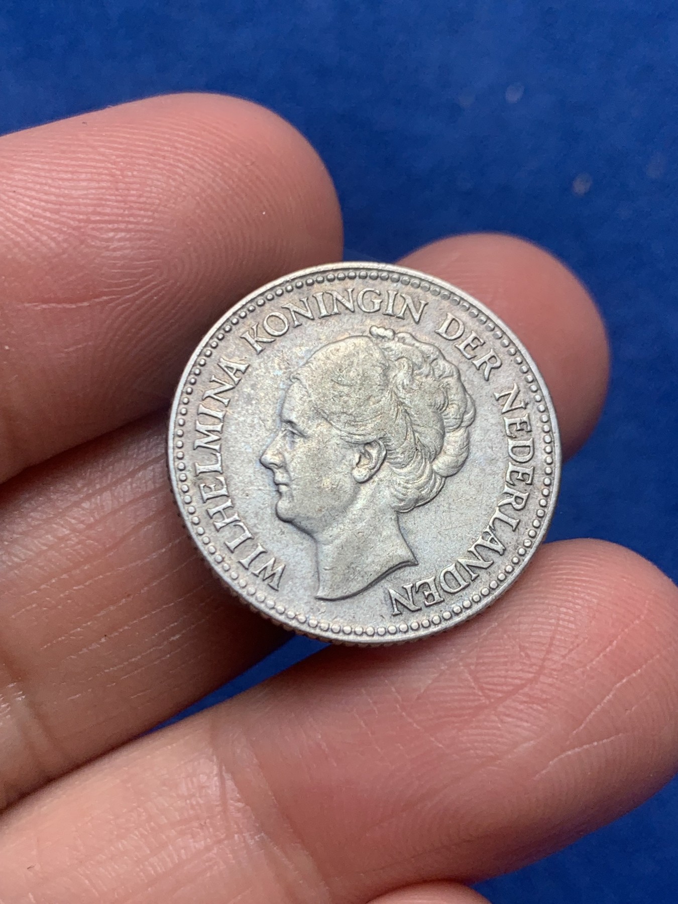 《竞宝斋》第245场-周日，周一 ，周二3场连拍 (全场包邮) 荷兰1928年威廉明娜1/2盾银币