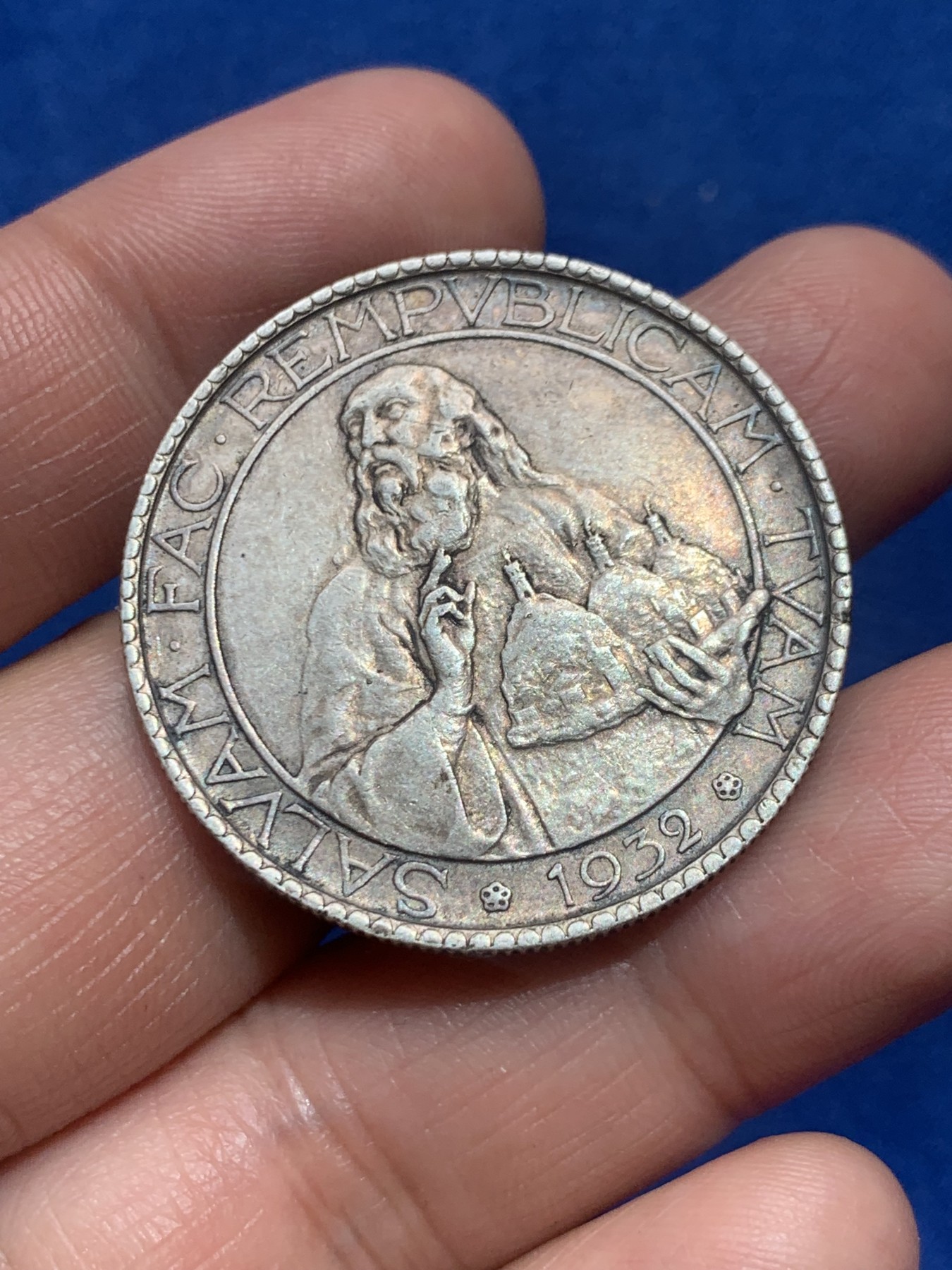 《竞宝斋》第245场-周日，周一 ，周二3场连拍 (全场包邮) 圣马力诺1932年托塔天王20里拉银币  原味包浆