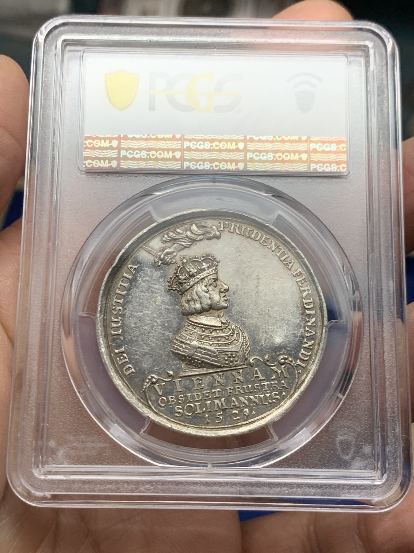 《竞宝斋》第245场-周日，周一 ，周二3场连拍 (全场包邮) PCGS AU55 神罗1683年击败奥斯曼解放维也纳银章 费迪南一世头顶全能之剑 利奥波德头顶全能之眼 设计巧妙 传世三百余年 波多茨基名家旧藏