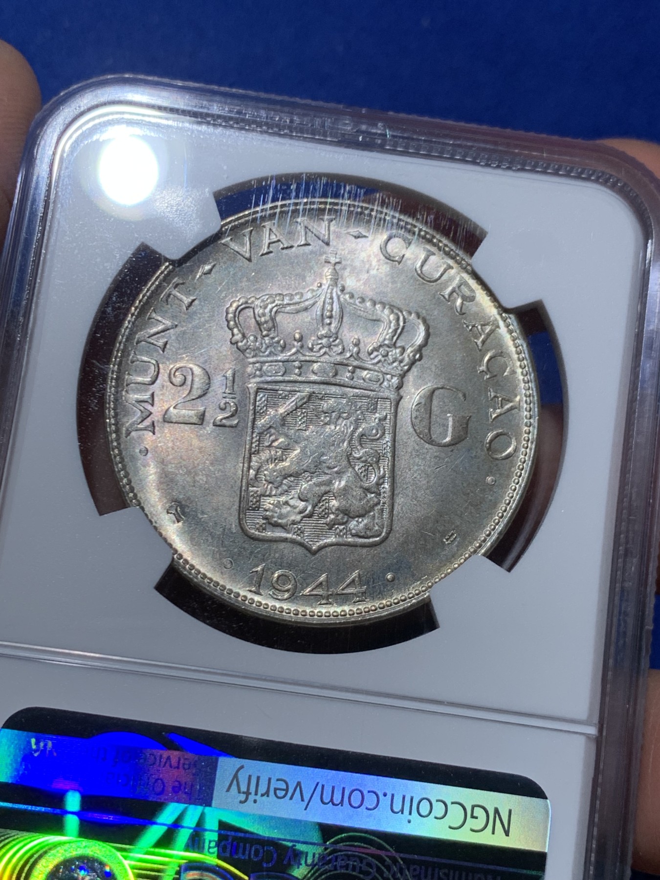 《竞宝斋》第245场-周日，周一 ，周二3场连拍 (全场包邮) NGC MS63 荷属库拉索1944D威廉明娜2.5盾大银币