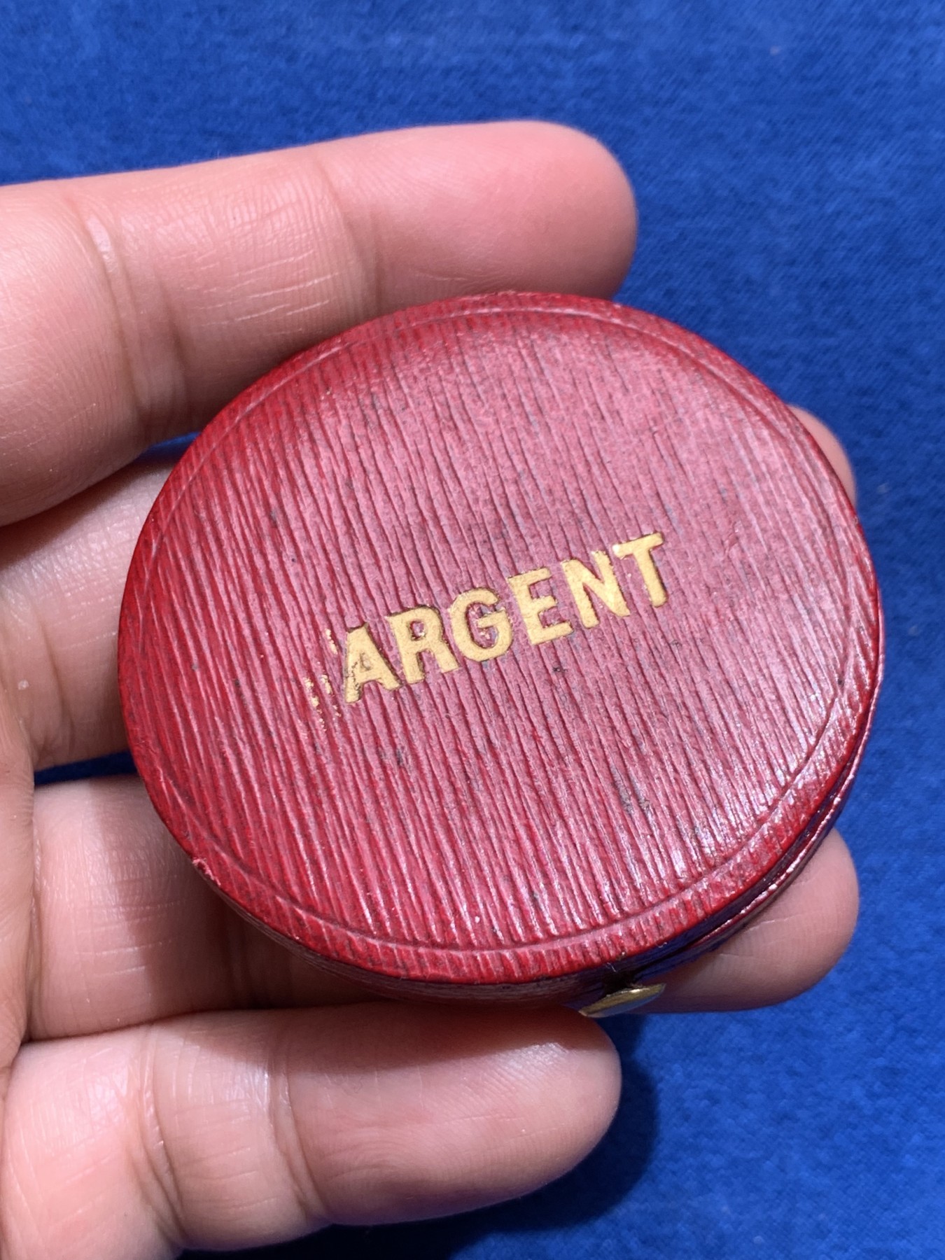 《竞宝斋》第245场-周日，周一 ，周二3场连拍 (全场包邮) 1868年拿破仑三世银章 直径41.3mm 重量38.3克 品相好 外盒保存不错