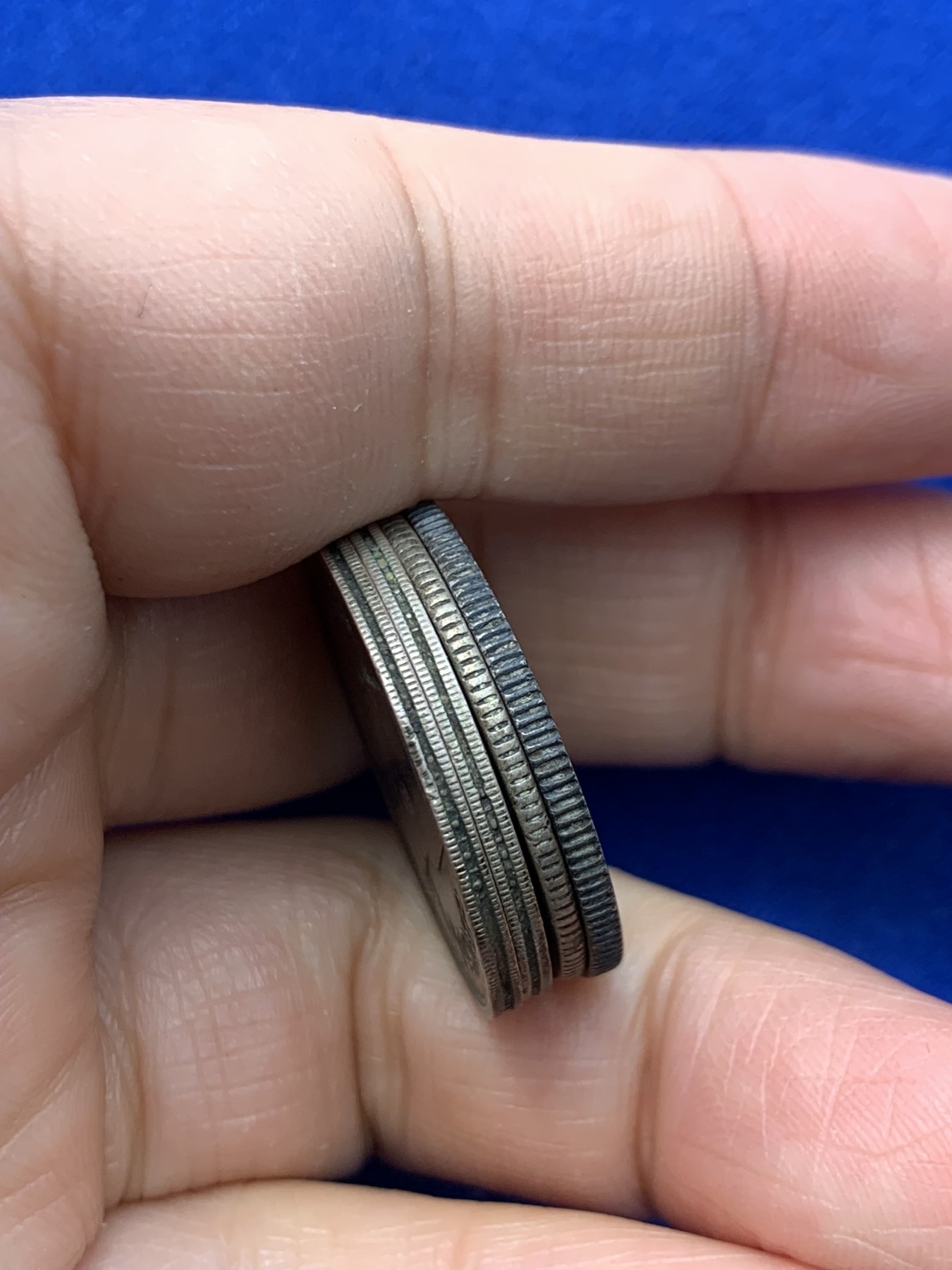 《竞宝斋》第245场-周日，周一 ，周二3场连拍 (全场包邮) 埃及早期5皮阿斯特银币4枚 法乌德和法鲁克的全部三个版别 1923 1929 1937 1939四个年份 味道好