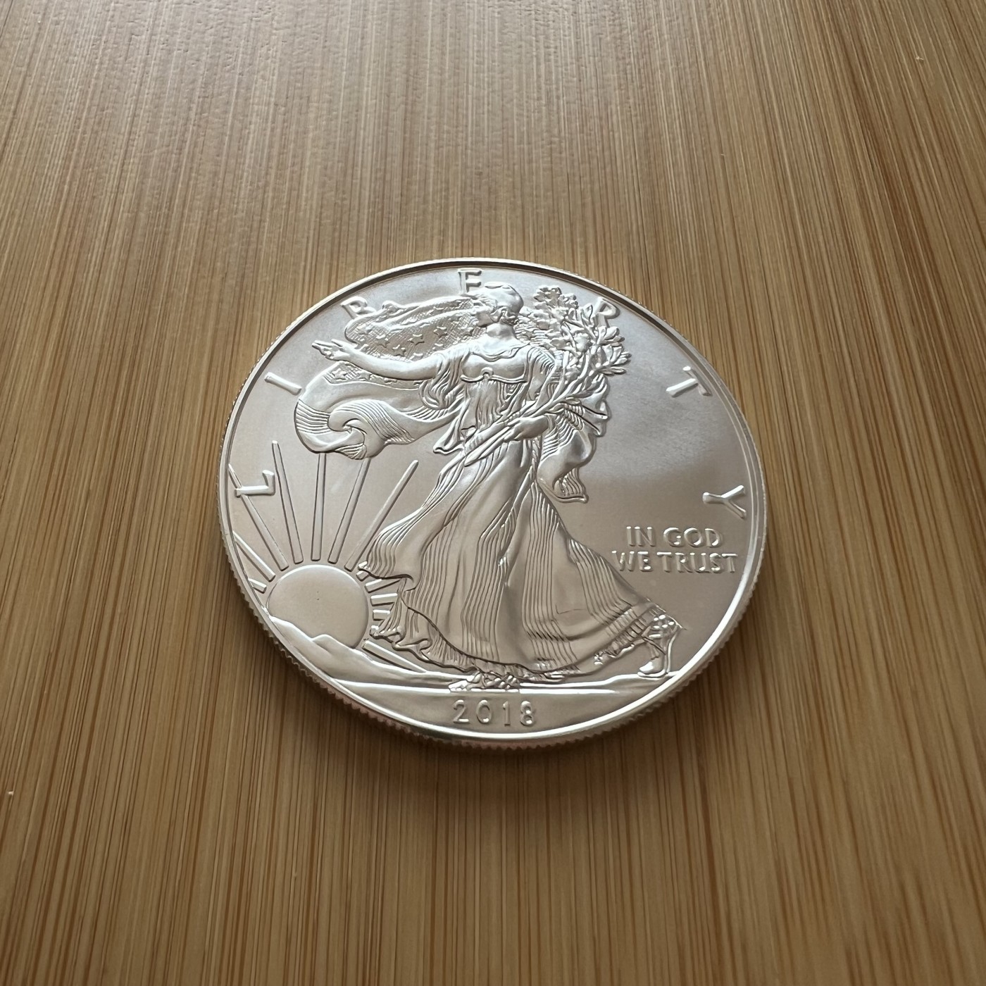 顺丰包邮 外国新银币 老银币 美國2018年鹰洋自由女神1盎司大银币