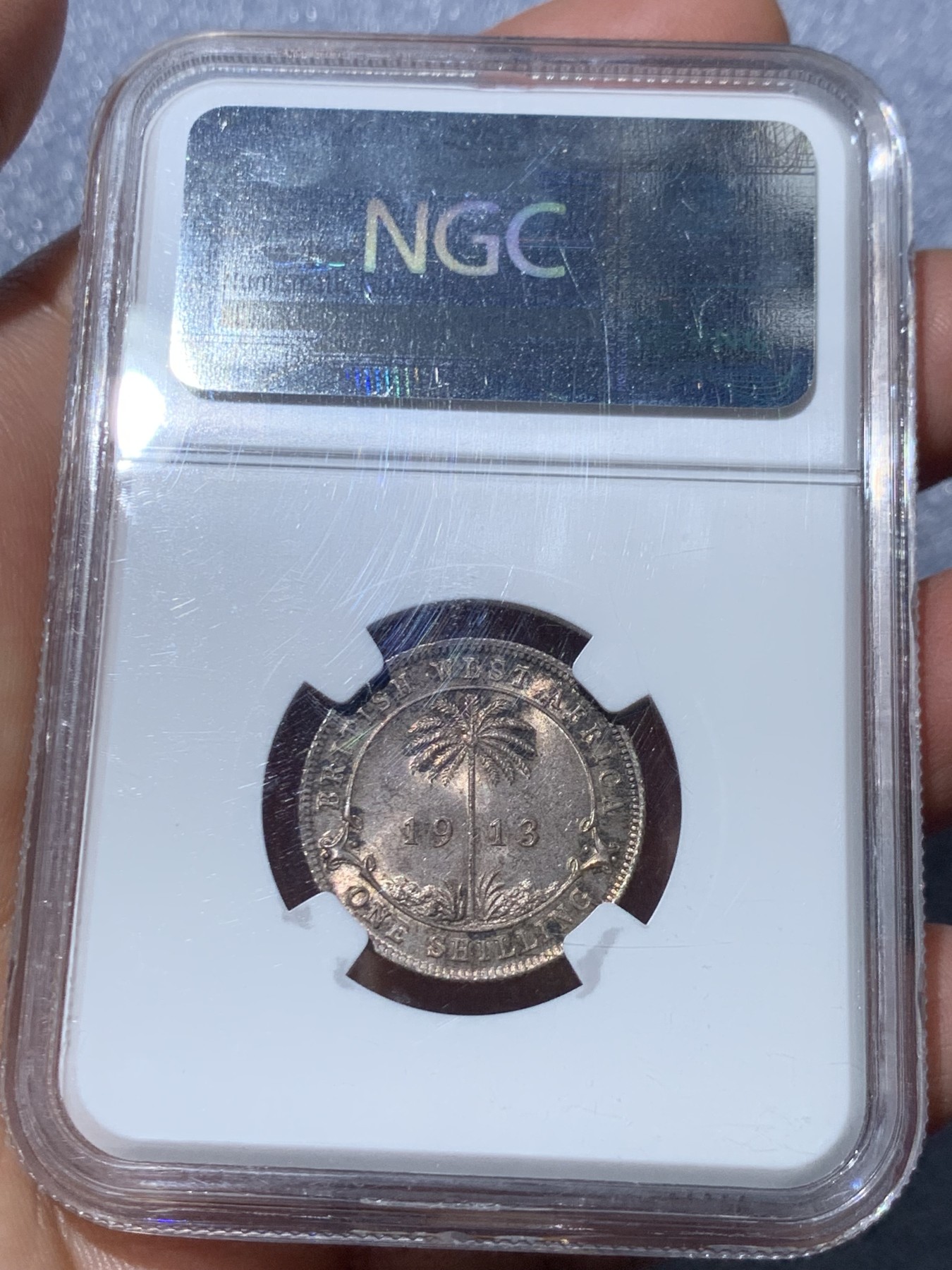 《竞宝斋》第245场-周日，周一 ，周二3场连拍 (全场包邮) NGC-MS64 英属西非 1913年 1先令银币 乔治五世 首年版发行 状态好原光十足