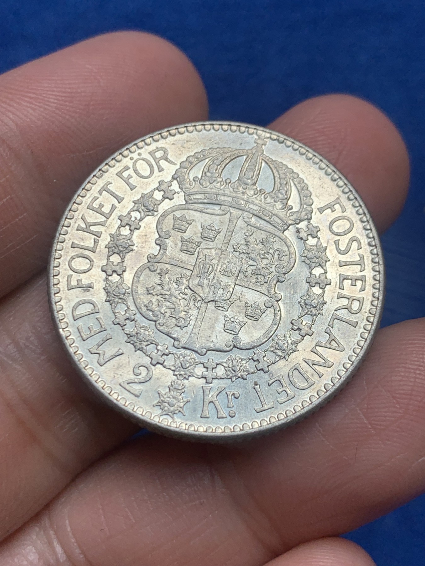 《竞宝斋》第245场-周日，周一 ，周二3场连拍 (全场包邮) 瑞典1910年2克朗银币