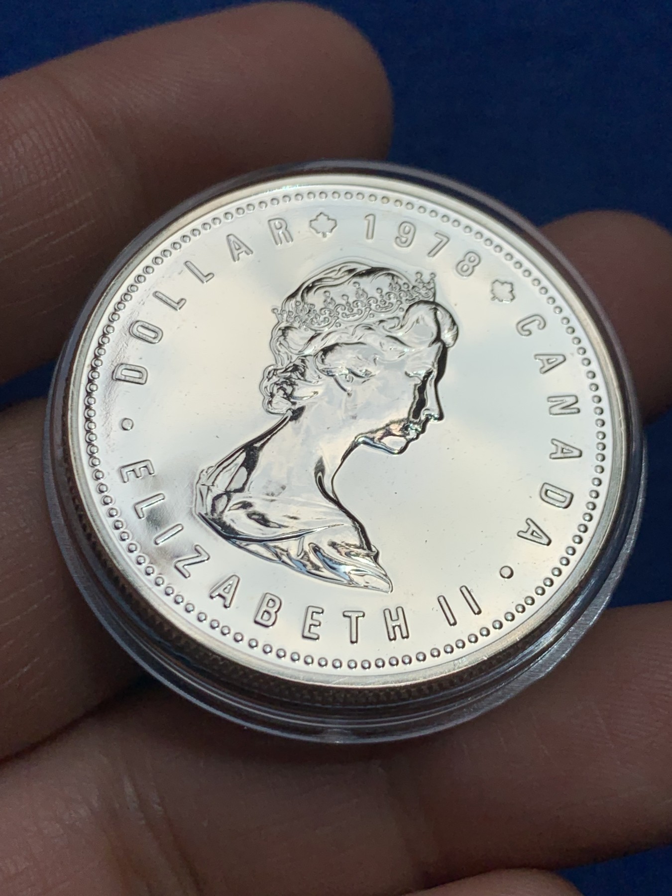 《竞宝斋》第245场-周日，周一 ，周二3场连拍 (全场包邮) 加拿大 1978年第11届英联邦运动会 1加元类精制银币  约23.32克 含银50%