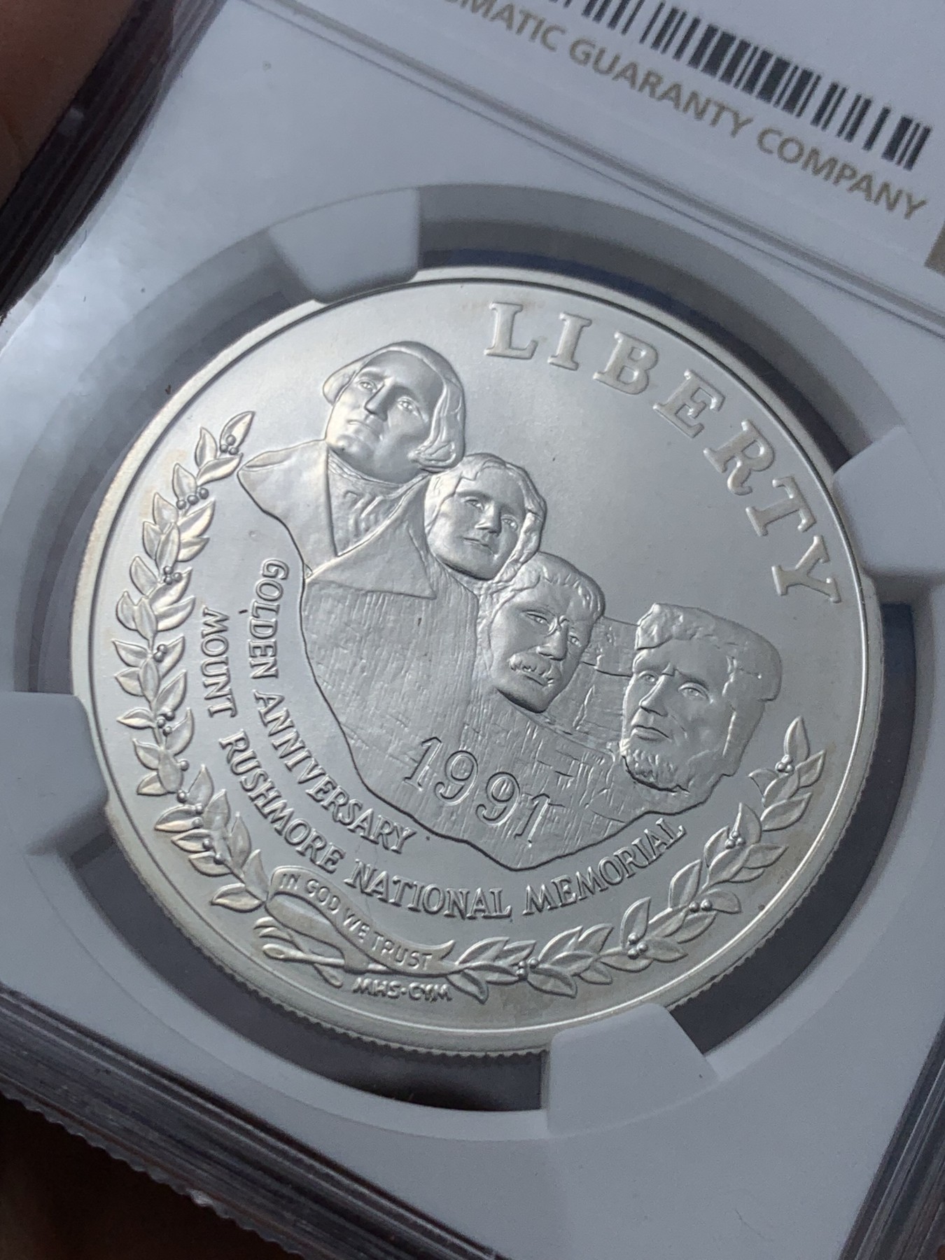 《竞宝斋》第245场-周日，周一 ，周二3场连拍 (全场包邮) NGC MS69 美国1991年P版总统山1美元大银币