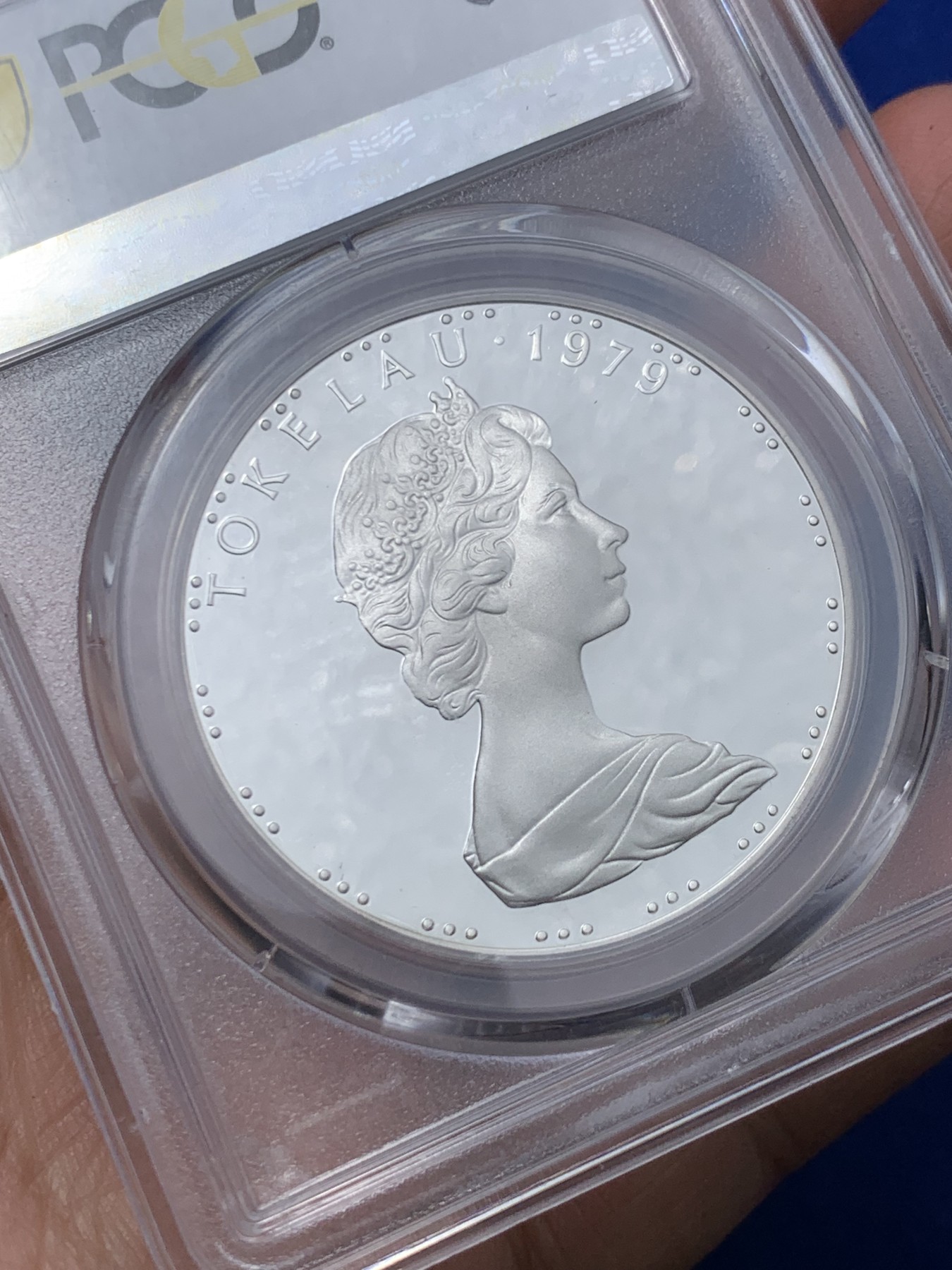 《竞宝斋》第245场-周日，周一 ，周二3场连拍 (全场包邮) PCGS PR68DCAM 托克劳1979年捕鱼工具1元银币