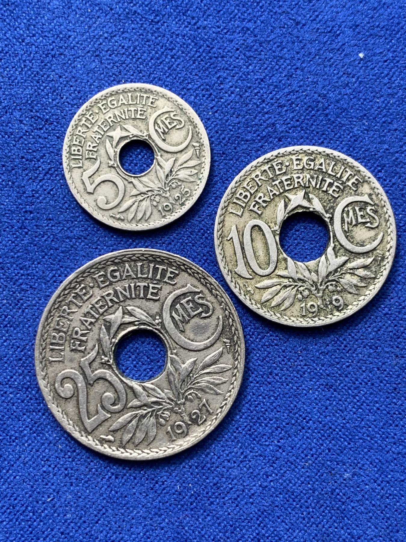 《竞宝斋》第245场-周日，周一 ，周二3场连拍 (全场包邮) 3枚一组 1925年法国5生丁+1919年法国10生丁+1927年法国25生丁铜镍币