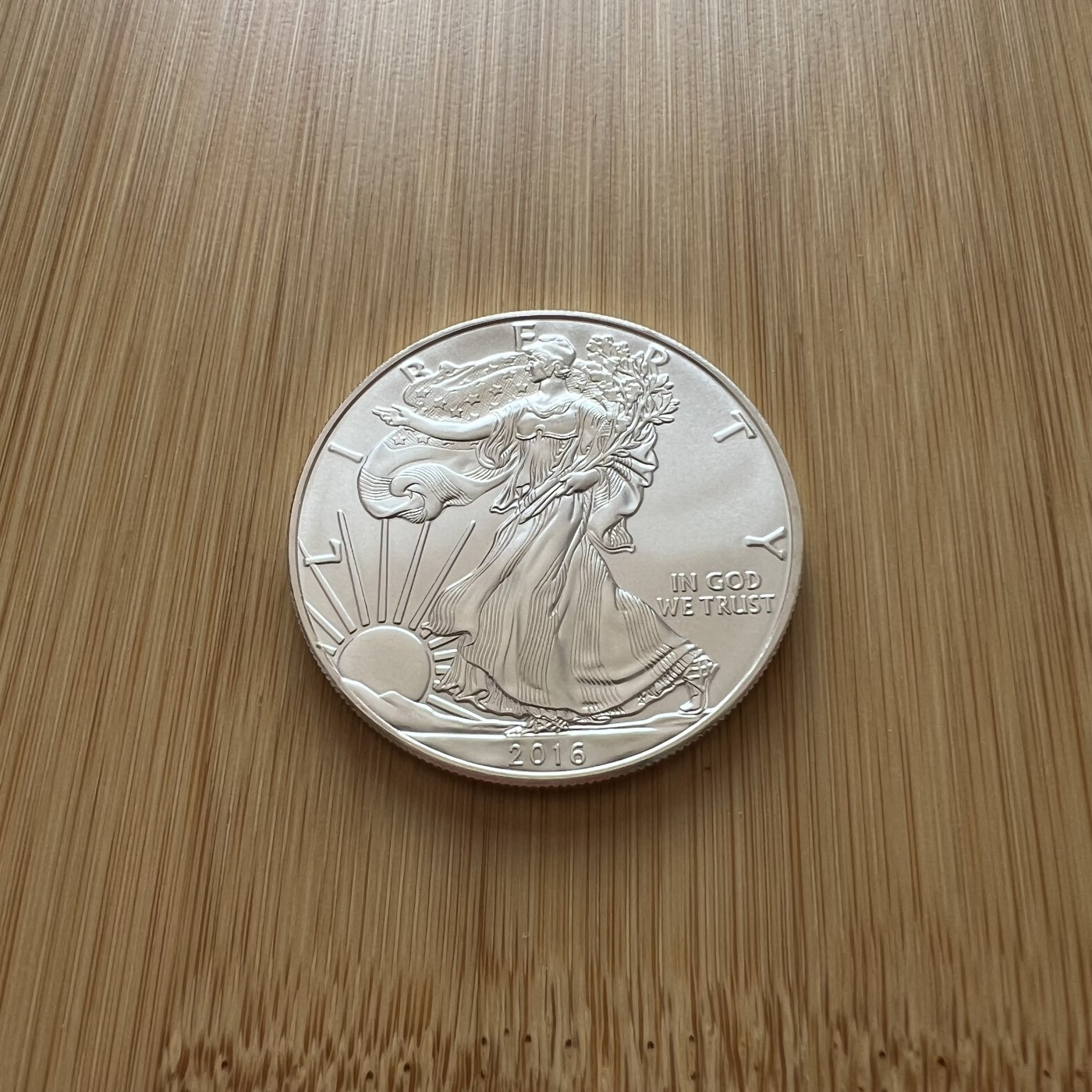 顺丰包邮 外国新银币 老银币 美國2016年鹰洋自由女神1盎司大银币