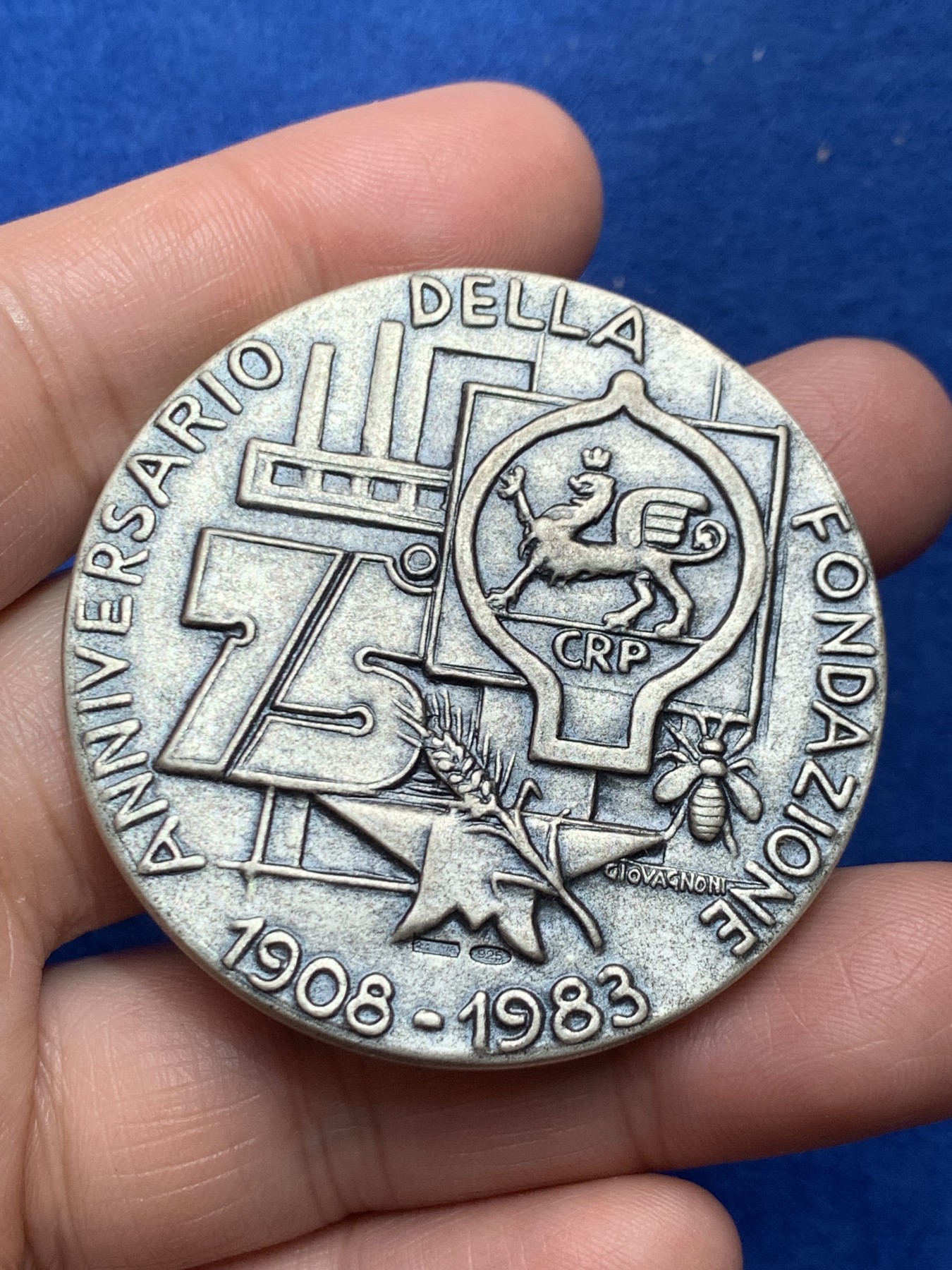 《竞宝斋》第245场-周日，周一 ，周二3场连拍 (全场包邮) 1983年意大利城市纪念银章 80克 92.5%银 带银标