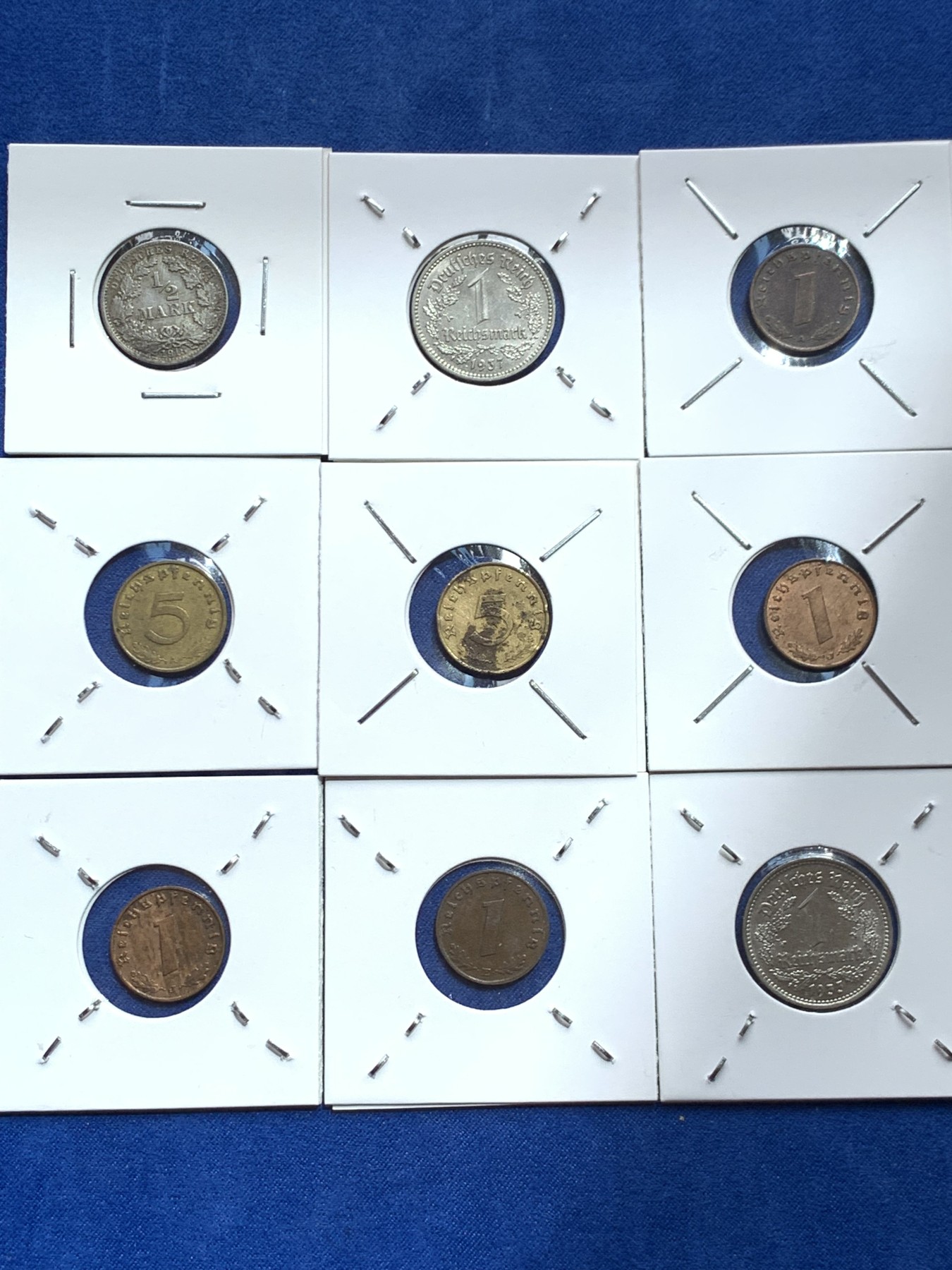 《竞宝斋》第245场-周日，周一 ，周二3场连拍 (全场包邮) 9枚一组 德意志辅币8枚+半马克银币