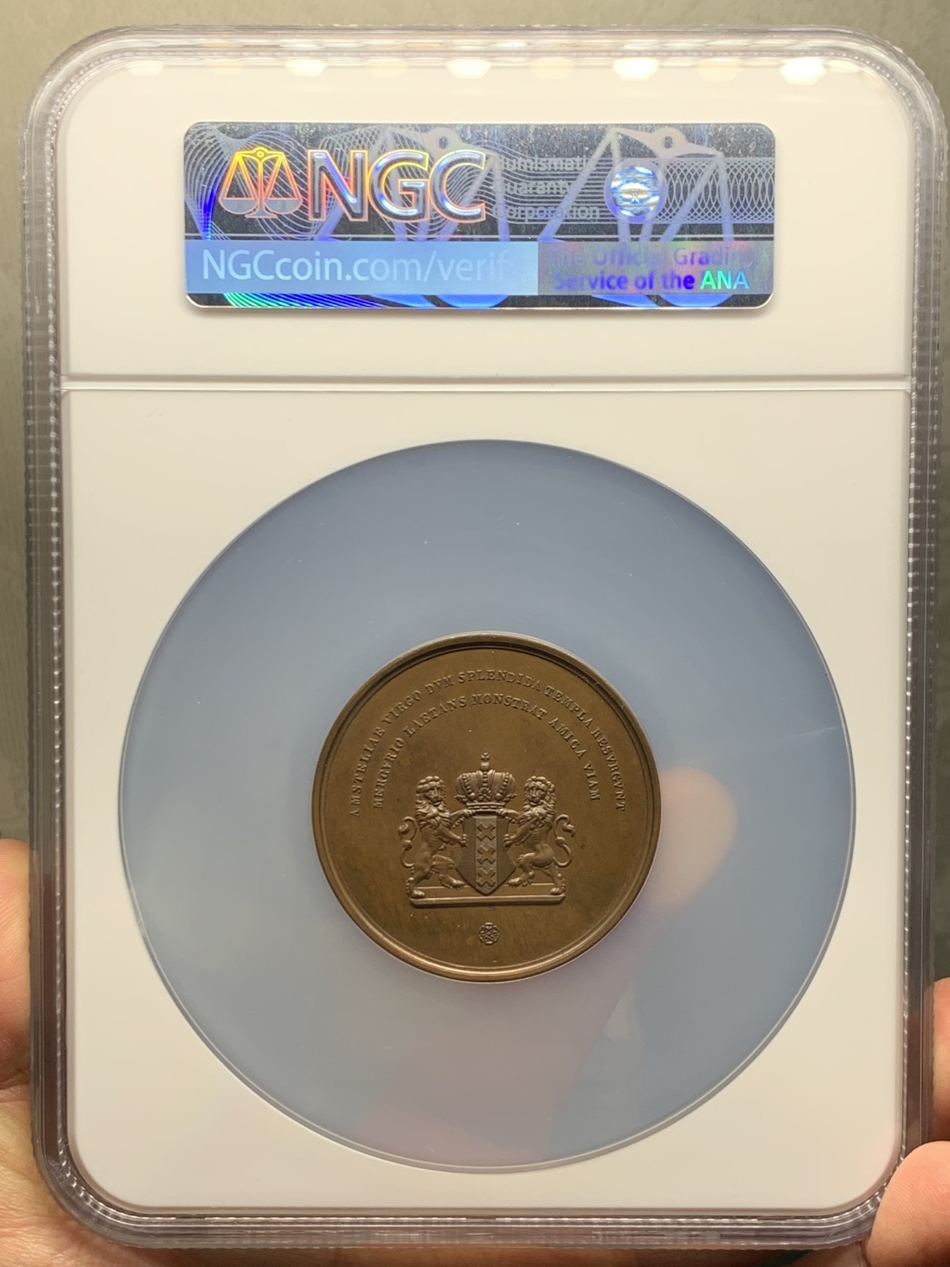 《竞宝斋》第245场-周日，周一 ，周二3场连拍 (全场包邮) NGC MS63BN 荷兰1845阿姆斯特丹证券交易所铜章 大盒封装 细节丰富 非常漂亮