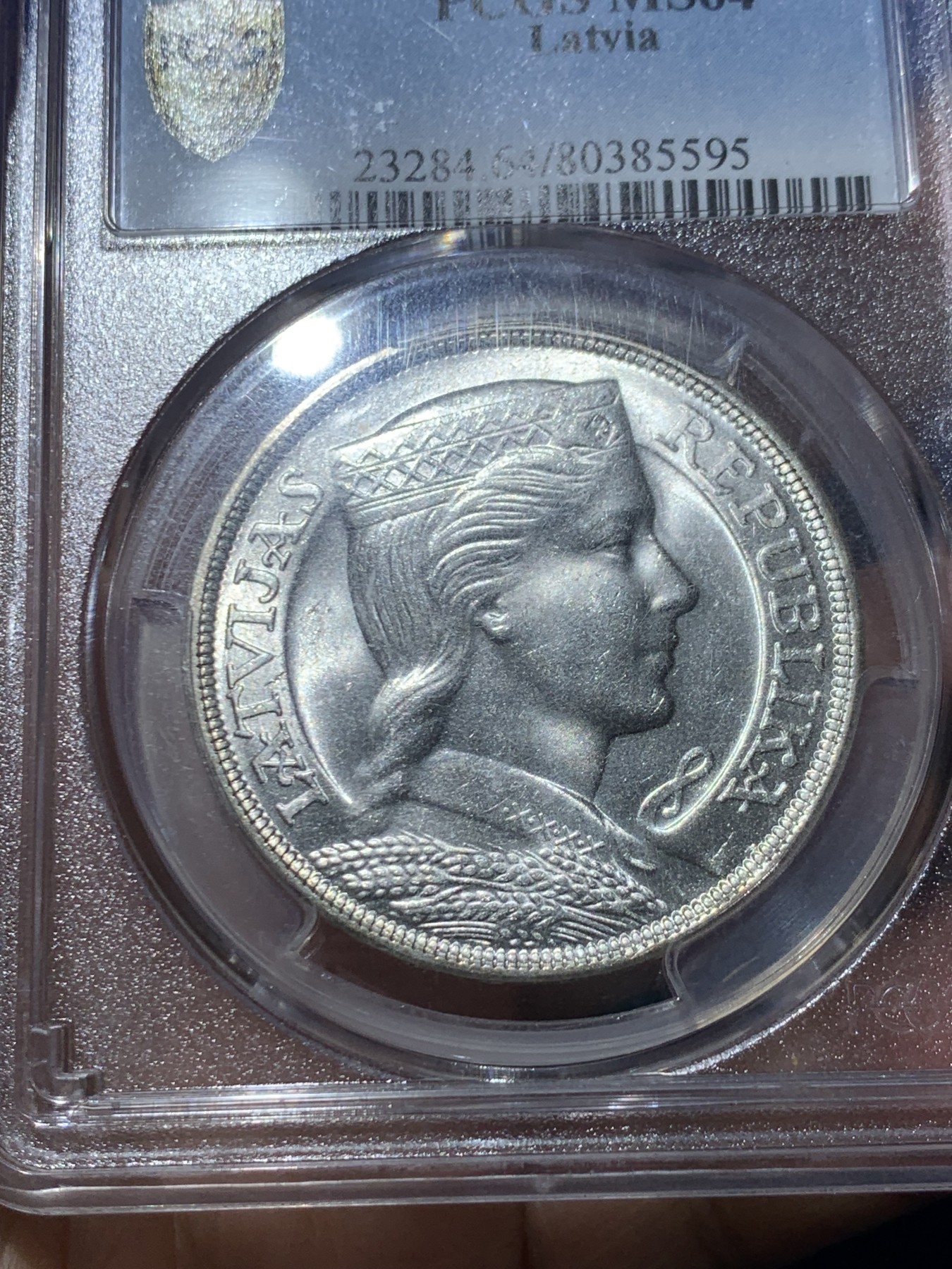 《竞宝斋》第245场-周日，周一 ，周二3场连拍 (全场包邮) PCGS MS64 拉脱维亚 1931年 谷物女神 5拉特大银币 上64分的极少 车轮光