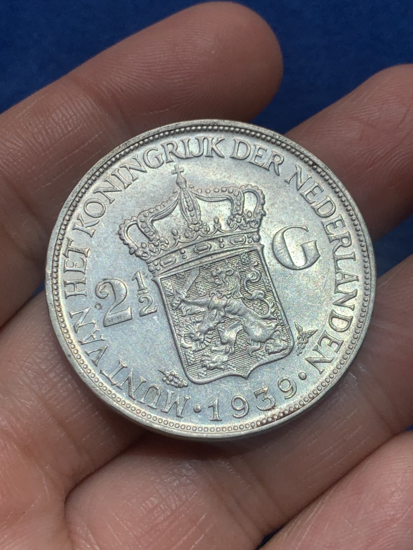 《竞宝斋》第245场-周日，周一 ，周二3场连拍 (全场包邮) 荷兰1939年女王威廉米娜2.5盾大银币