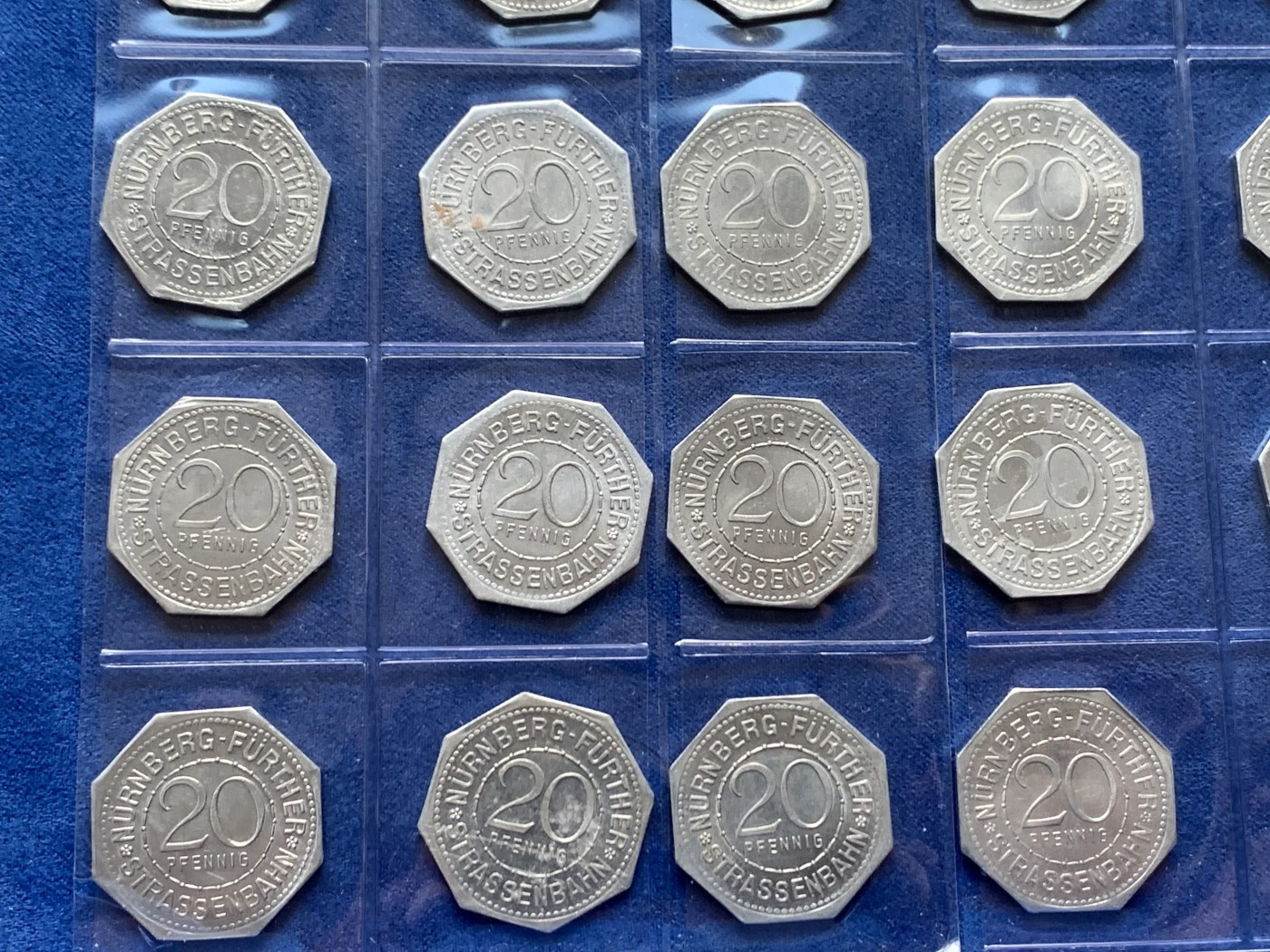 《竞宝斋》第245场-周日，周一 ，周二3场连拍 (全场包邮) 德国紧急状态纽伦堡电车代币 1920年代用币大全套 45枚八角20芬尼铝币 全套UNC好品，十分少见！