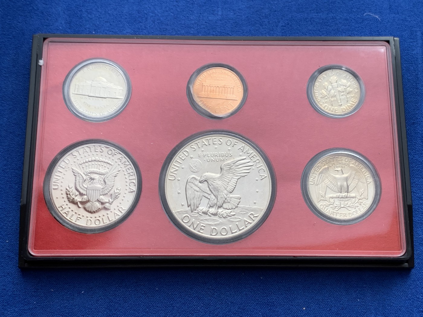 《竞宝斋》第245场-周日，周一 ，周二3场连拍 (全场包邮) 美国1978年精致套币 含精致大艾一元 市场价一百多元