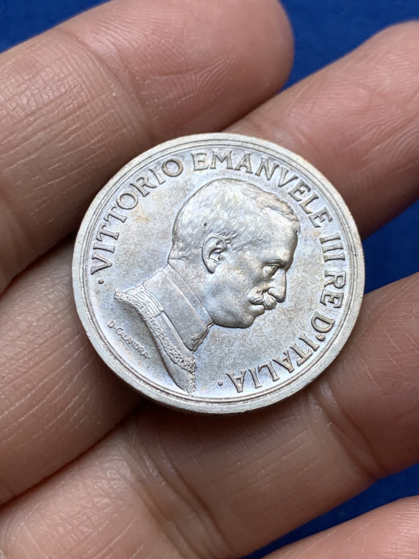 《竞宝斋》第246场-周日，周一 ，周二3场连拍 (全场包邮) 意大利 1916年 四马拉车 2里拉银币